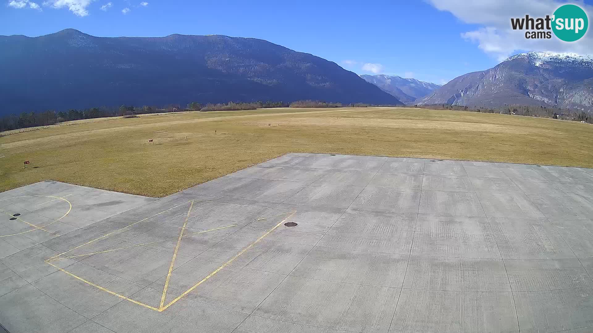 Webcam de l’aéroport de Bovec – Skydive Bovec