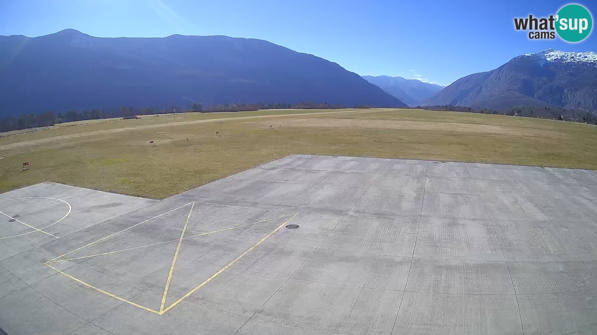 Webcam de l’aéroport de Bovec – Skydive Bovec