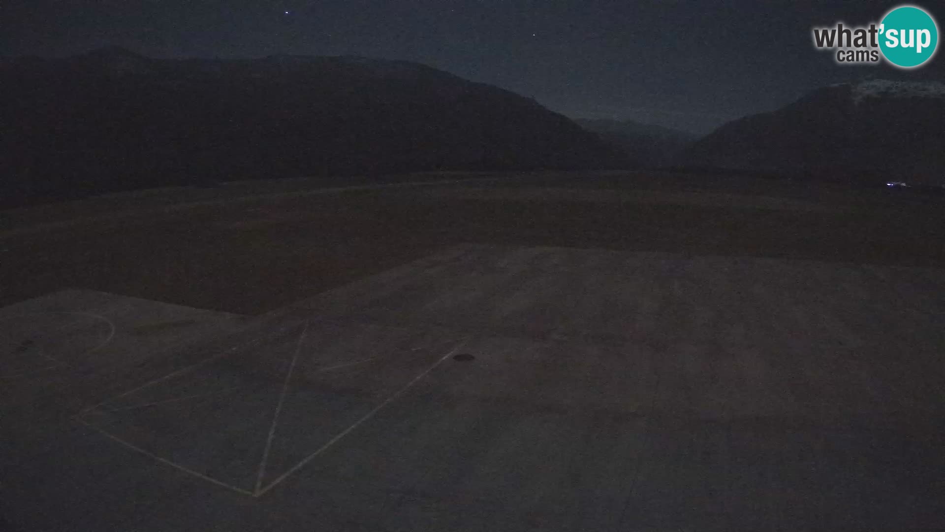 Bovec spletna kamera letališče – Skydive Bovec