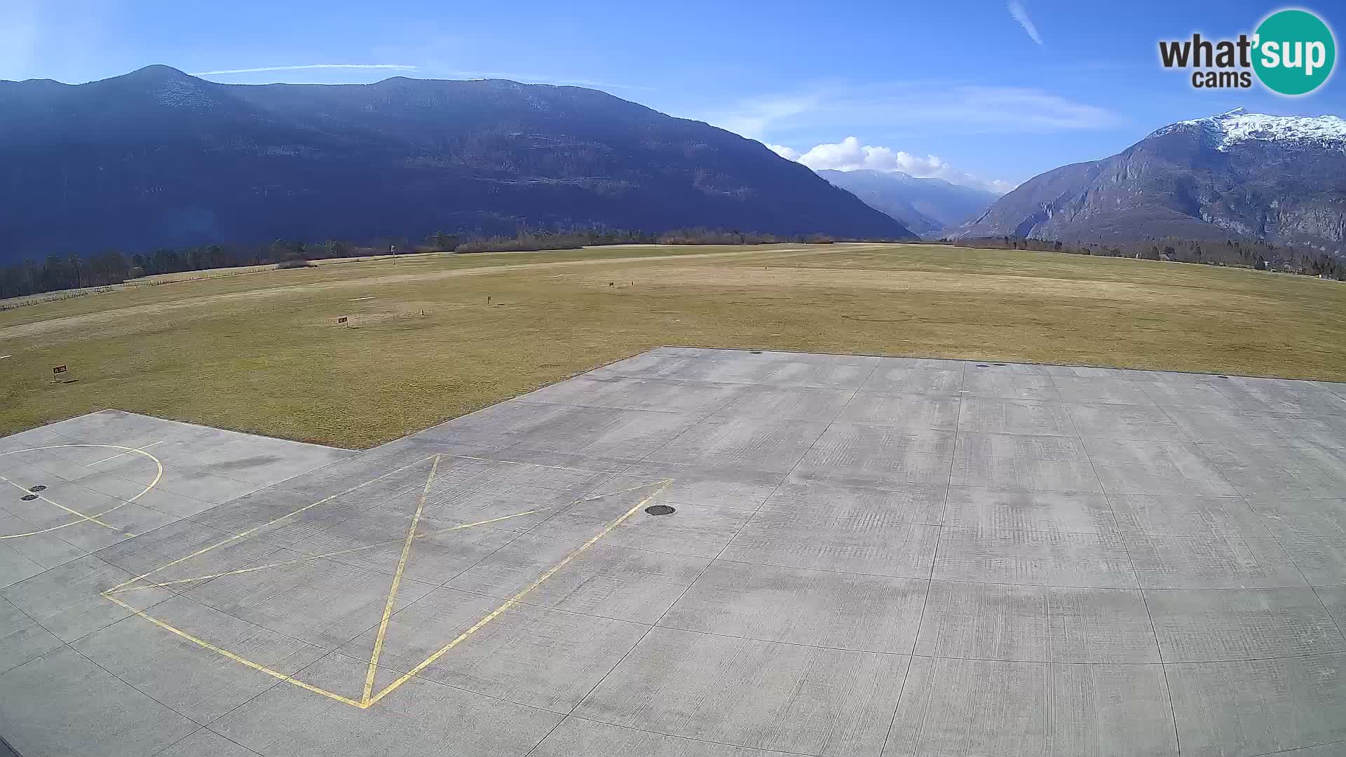 Webcam des Flughafens Bovec – Skydive Bovec