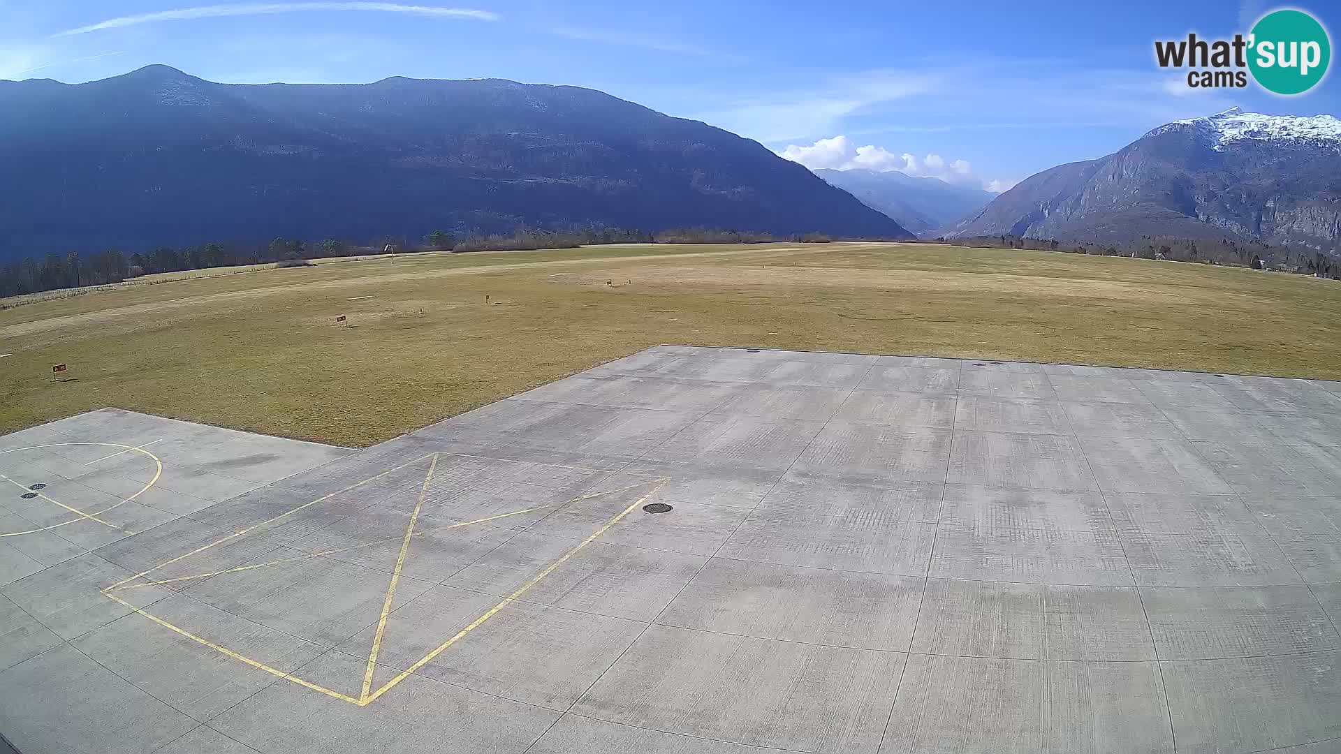 Cámara web del aeropuerto de Bovec – Skydive Bovec