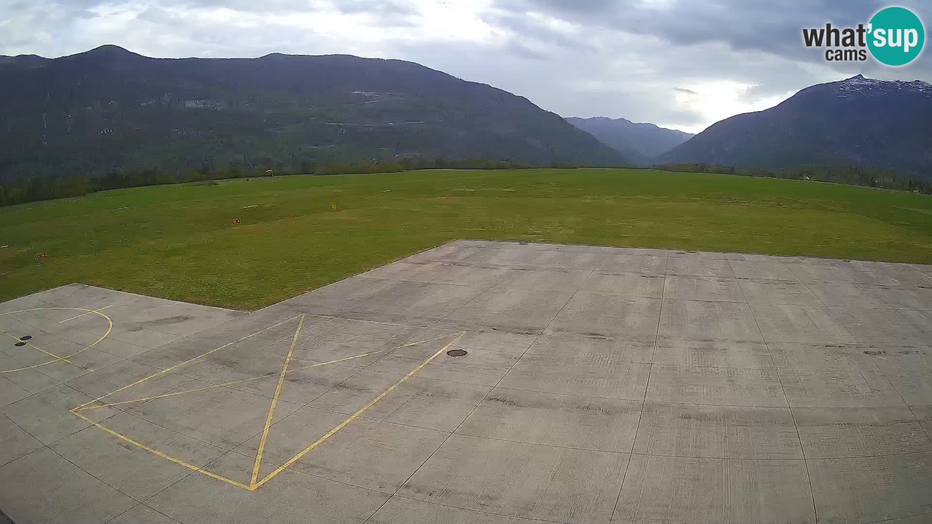Webcam des Flughafens Bovec – Skydive Bovec
