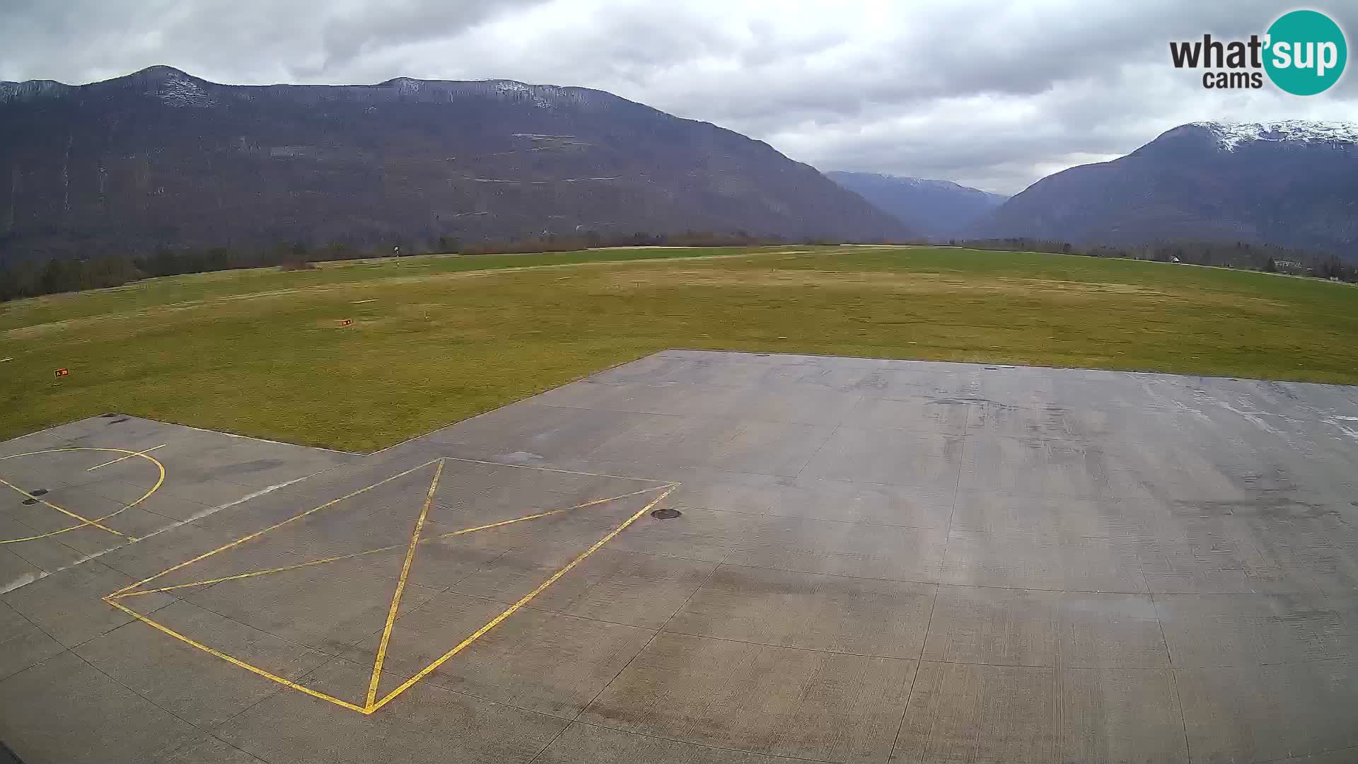 Webcam des Flughafens Bovec – Skydive Bovec