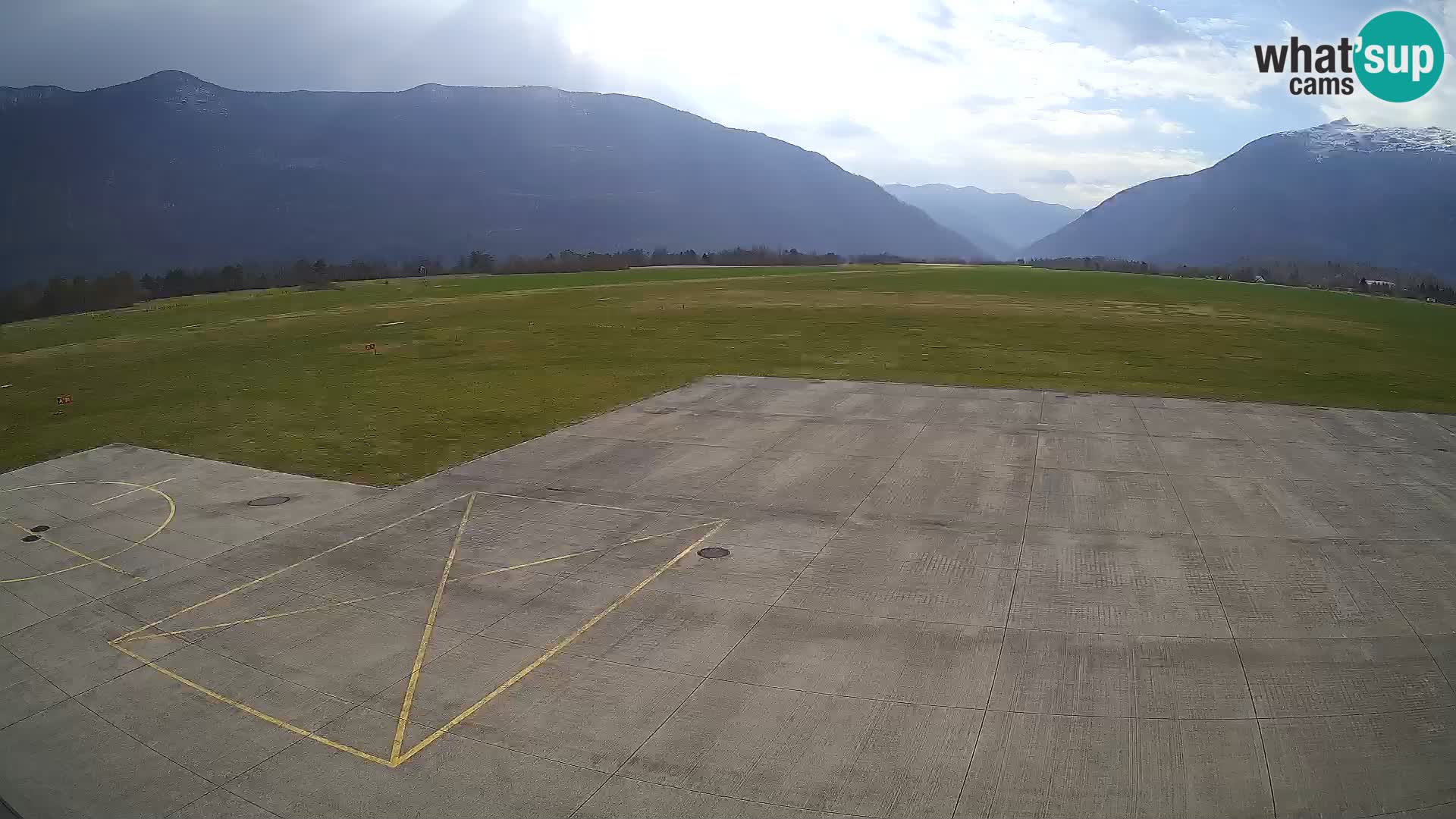Webcam des Flughafens Bovec – Skydive Bovec