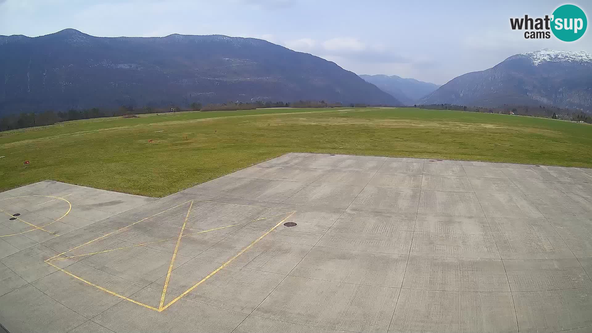 Bovec airport webcam – Skydive Bovec