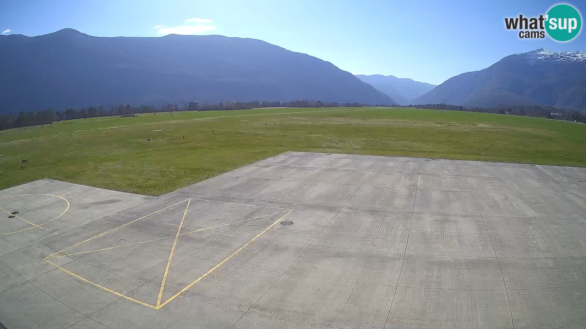 Webcam des Flughafens Bovec – Skydive Bovec