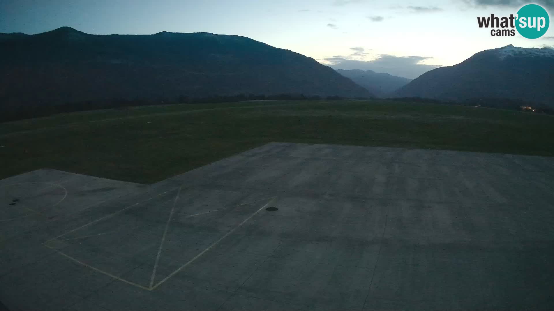 Webcam des Flughafens Bovec – Skydive Bovec
