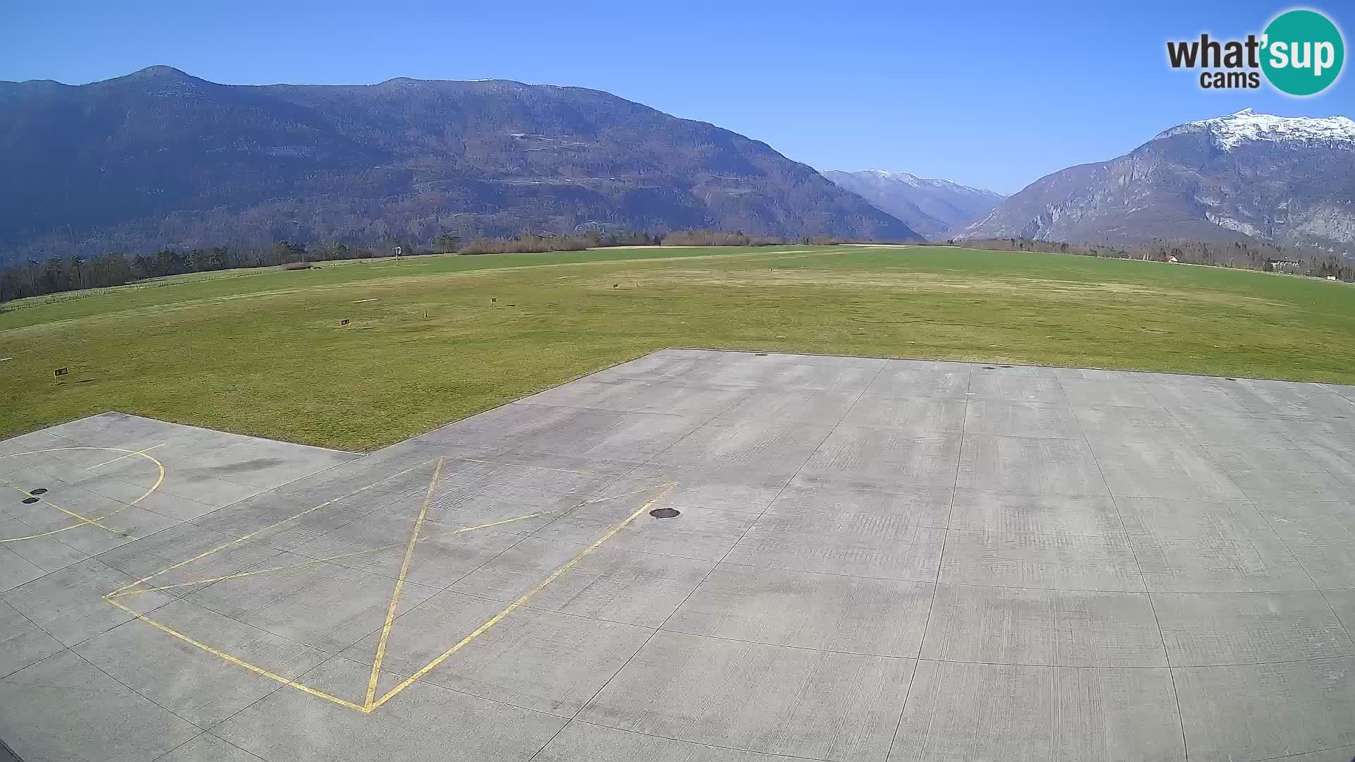 Webcam de l’aéroport de Bovec – Skydive Bovec