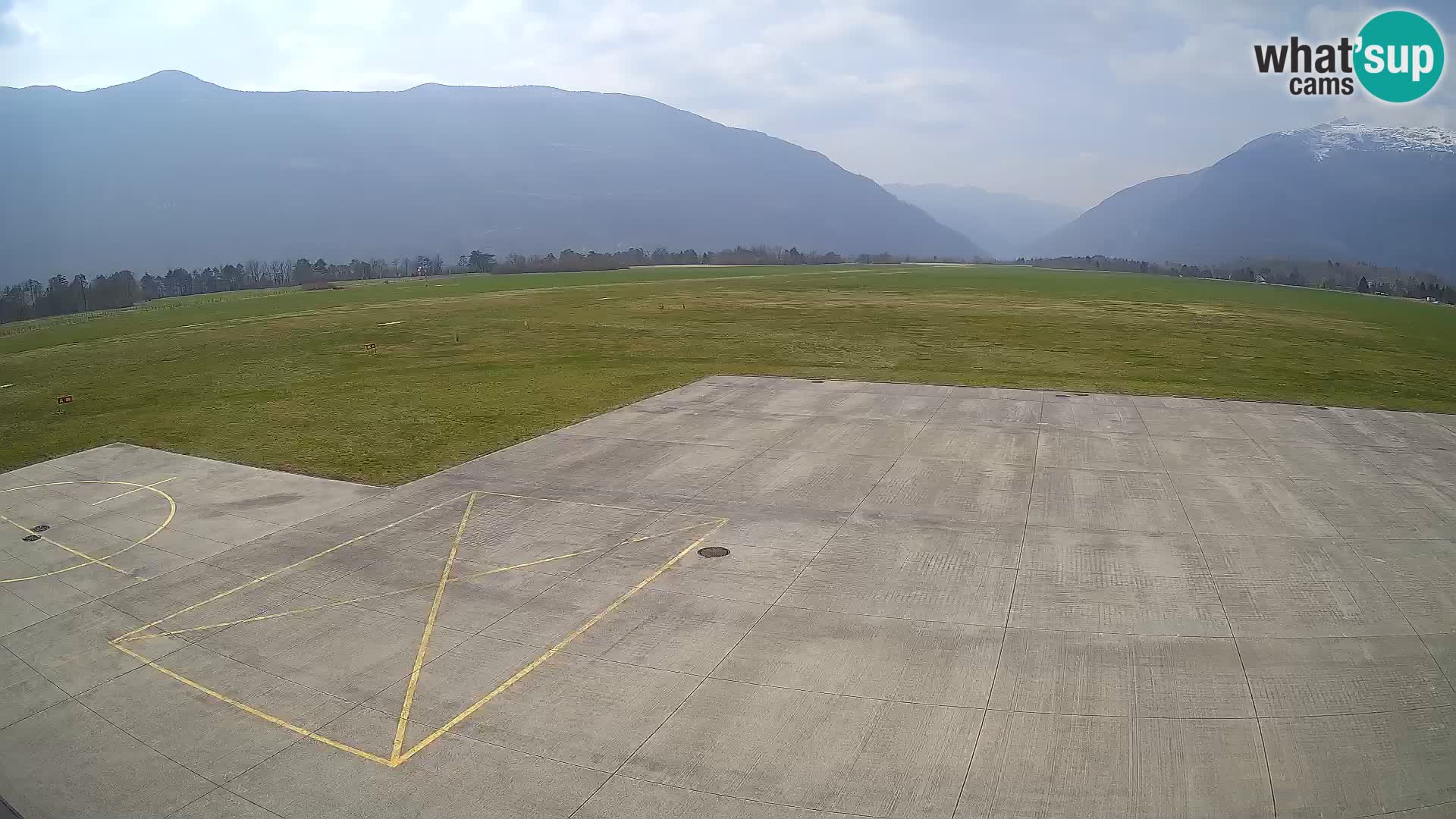 Webcam des Flughafens Bovec – Skydive Bovec