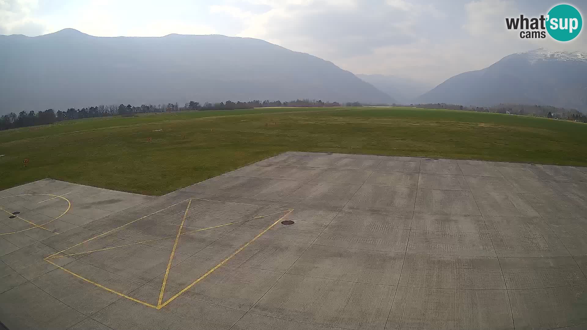 Webcam des Flughafens Bovec – Skydive Bovec