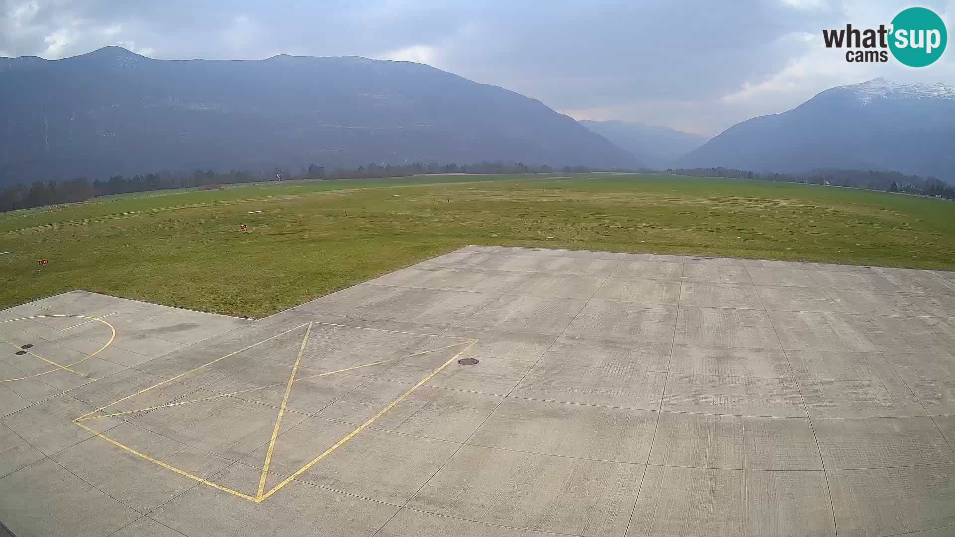 Cámara web del aeropuerto de Bovec – Skydive Bovec