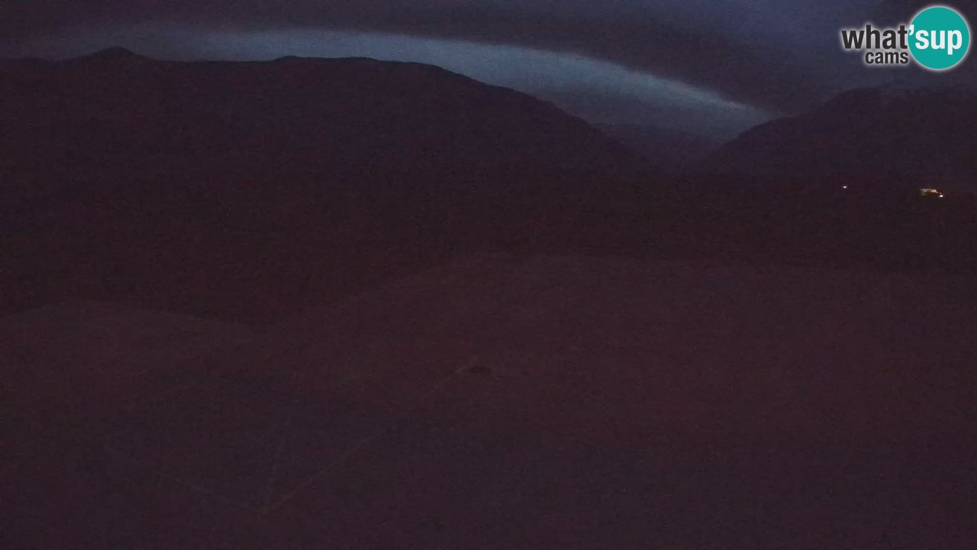 Bovec spletna kamera letališče – Skydive Bovec