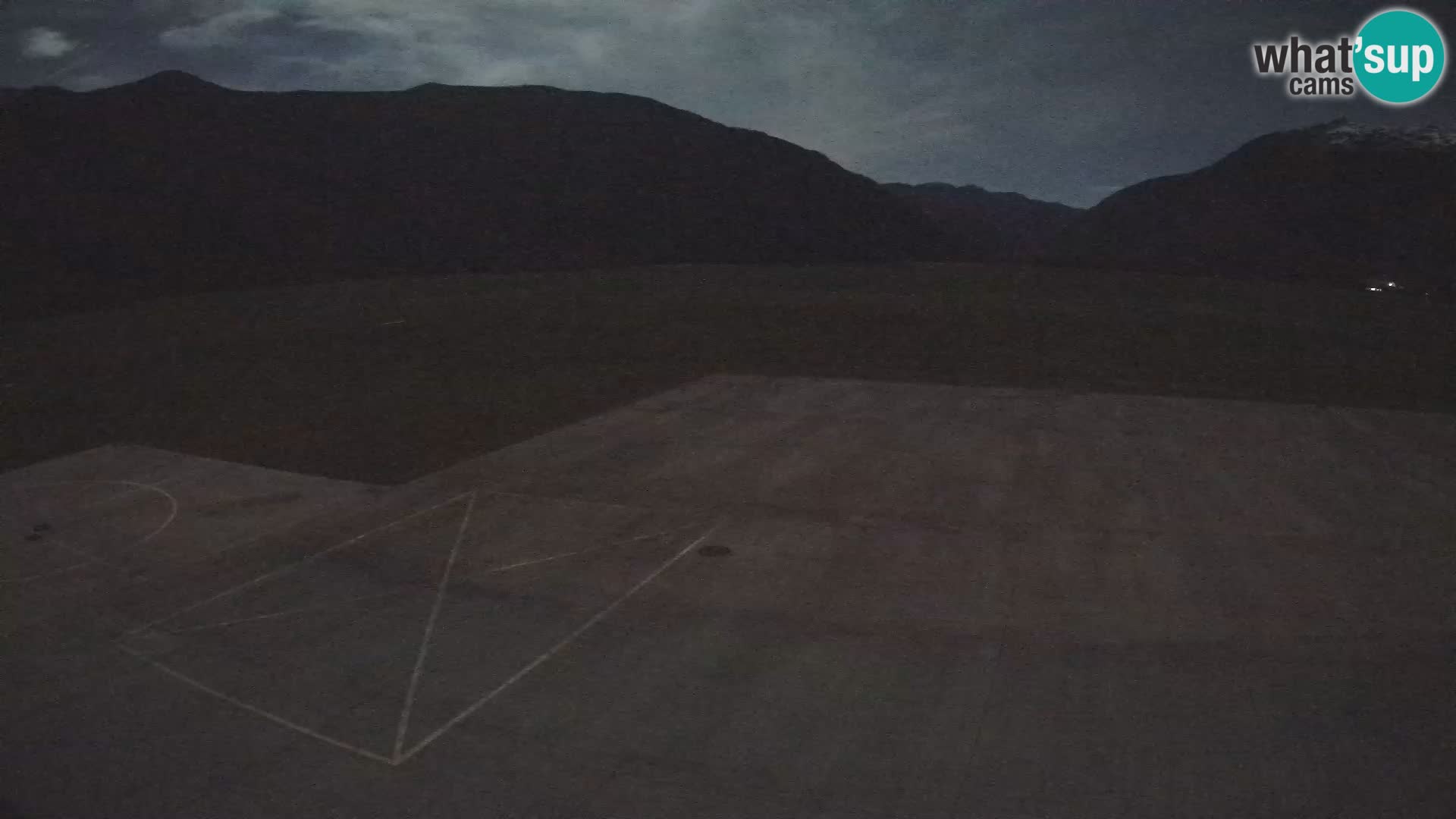 Cámara web del aeropuerto de Bovec – Skydive Bovec