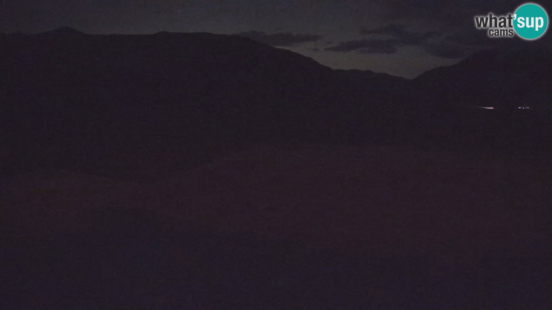 Bovec spletna kamera letališče – Skydive Bovec