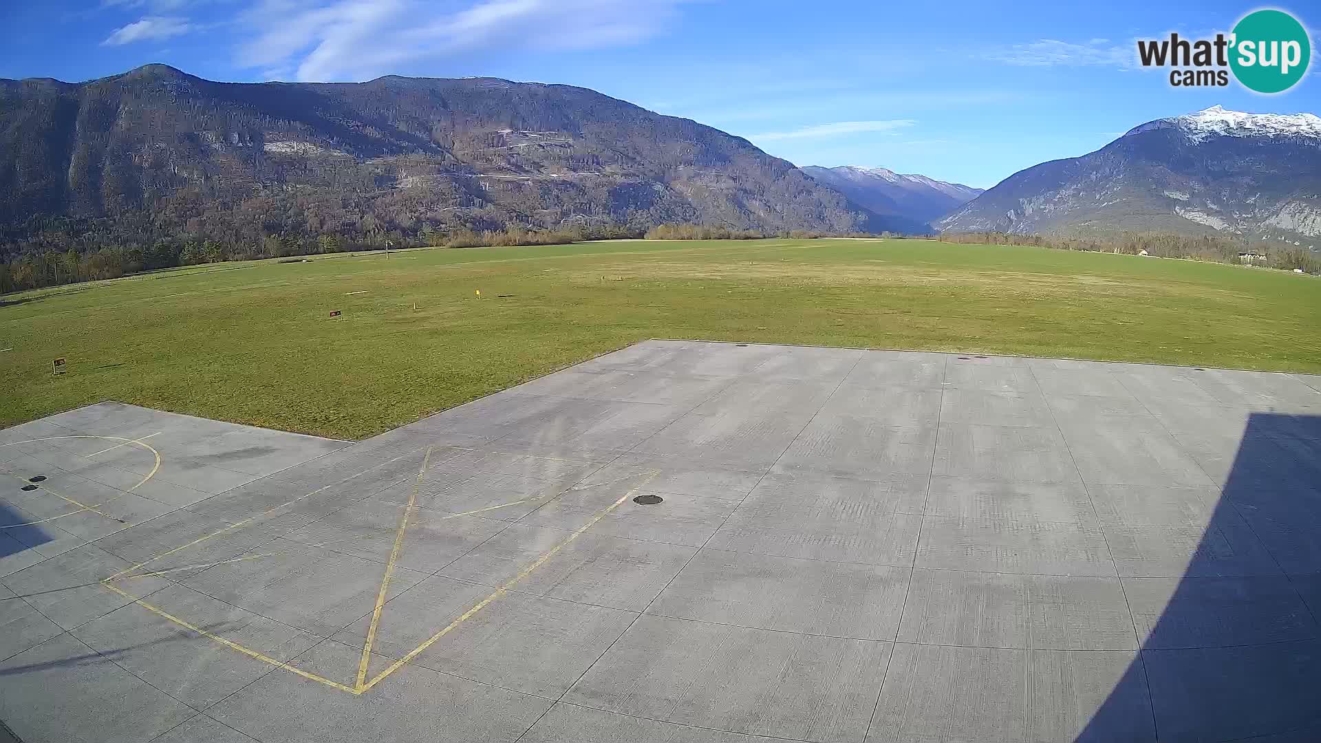 Bovec airport webcam – Skydive Bovec