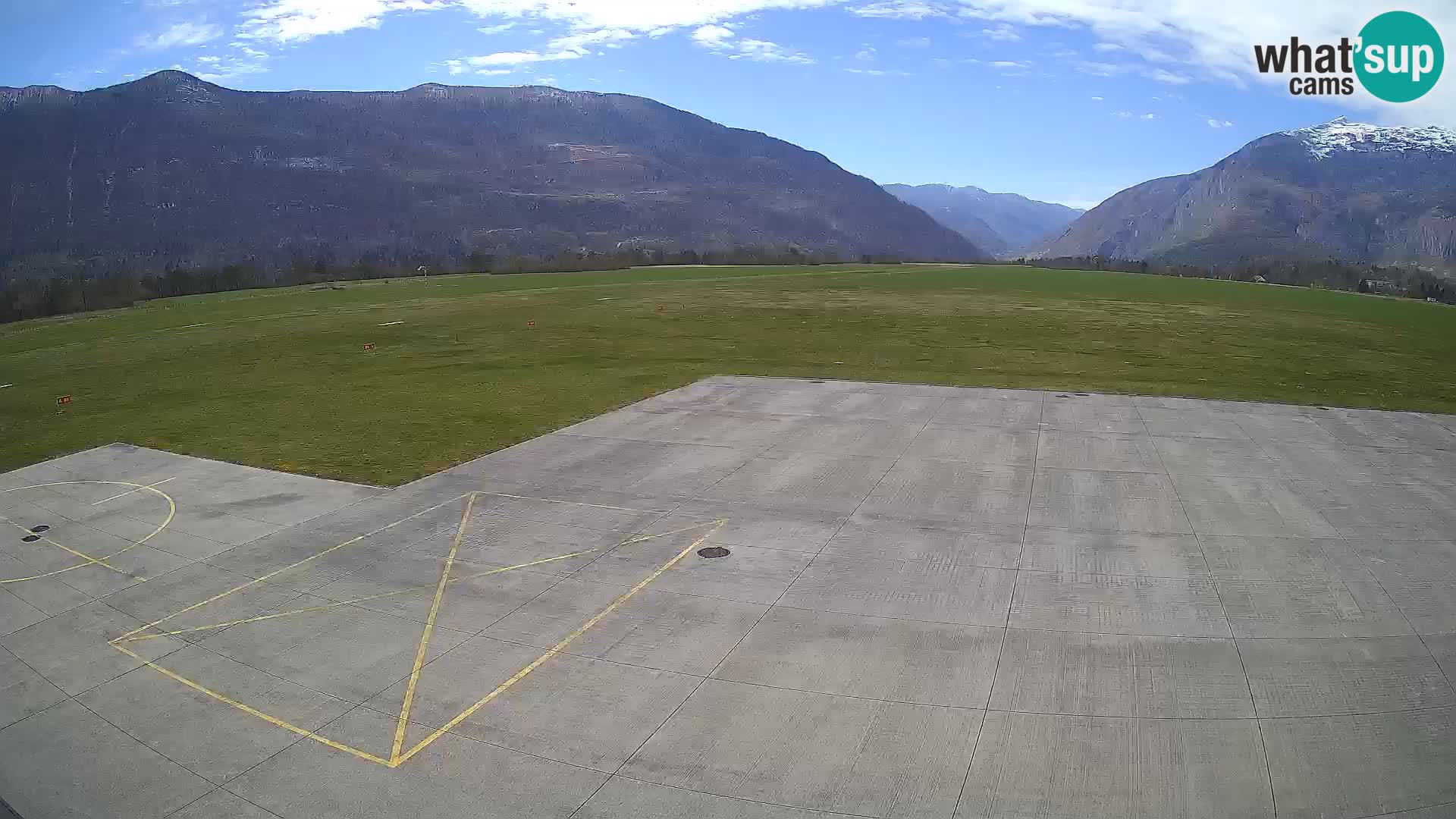 Webcam des Flughafens Bovec – Skydive Bovec