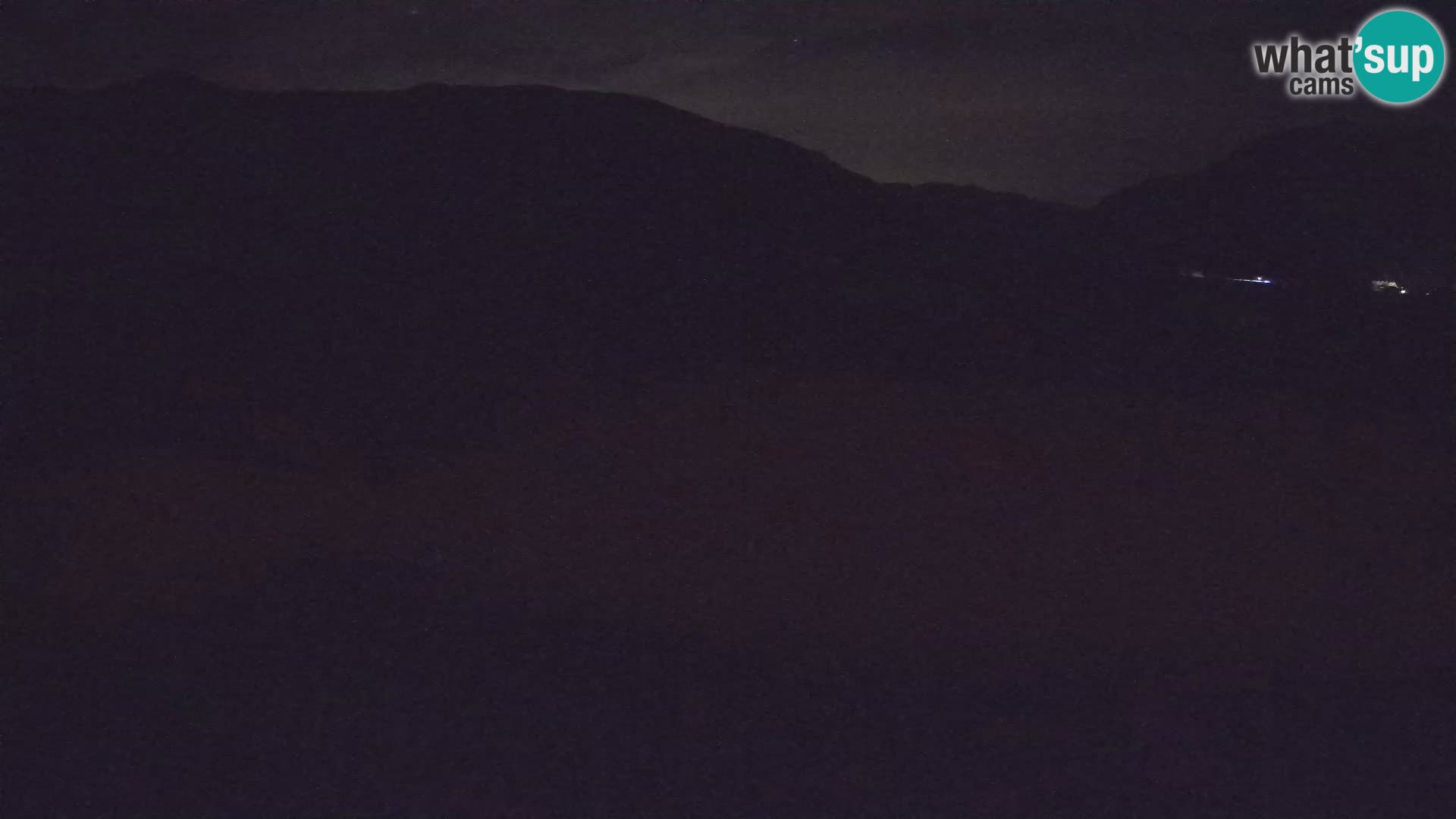 Bovec spletna kamera letališče – Skydive Bovec