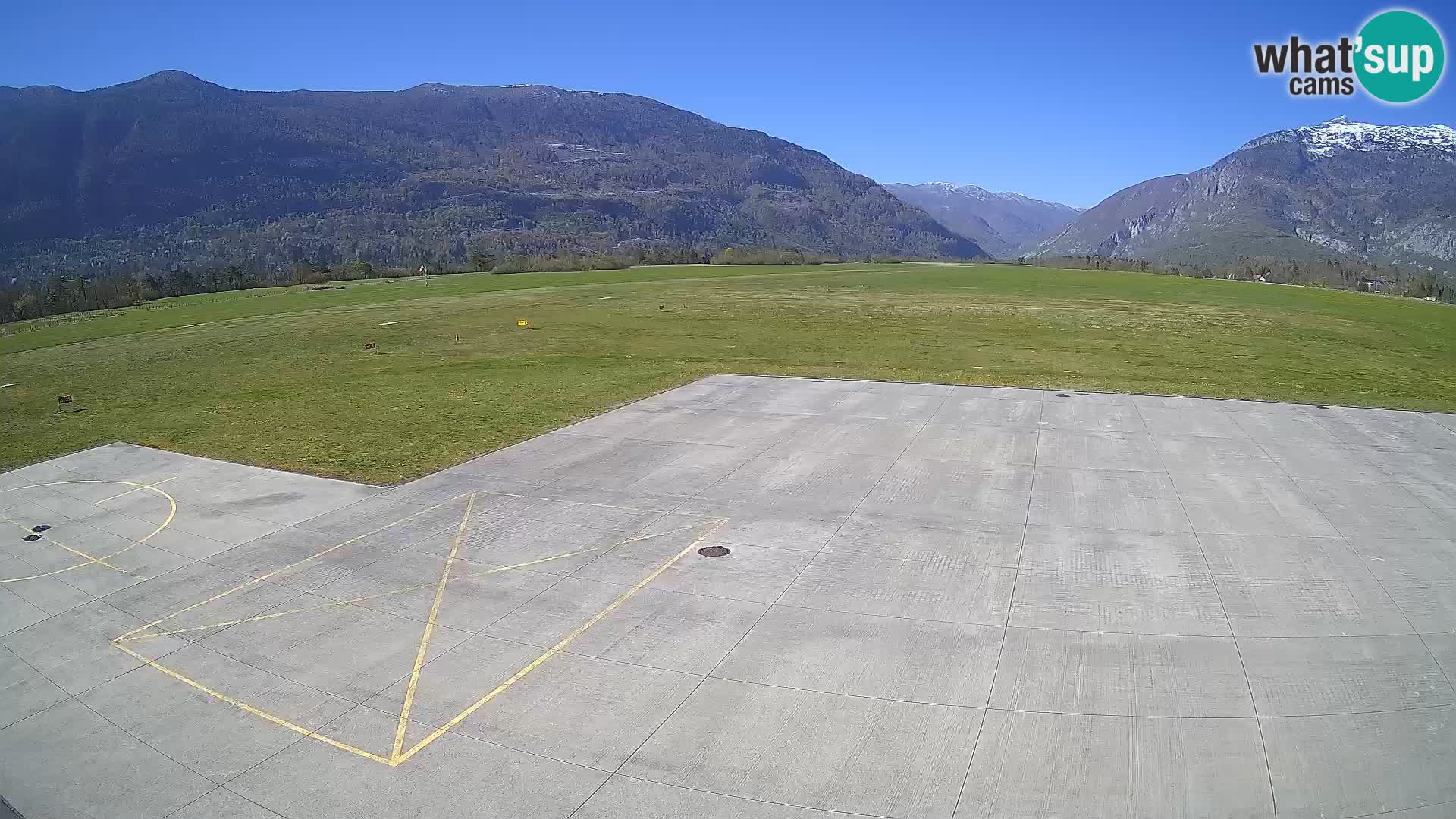 Webcam des Flughafens Bovec – Skydive Bovec