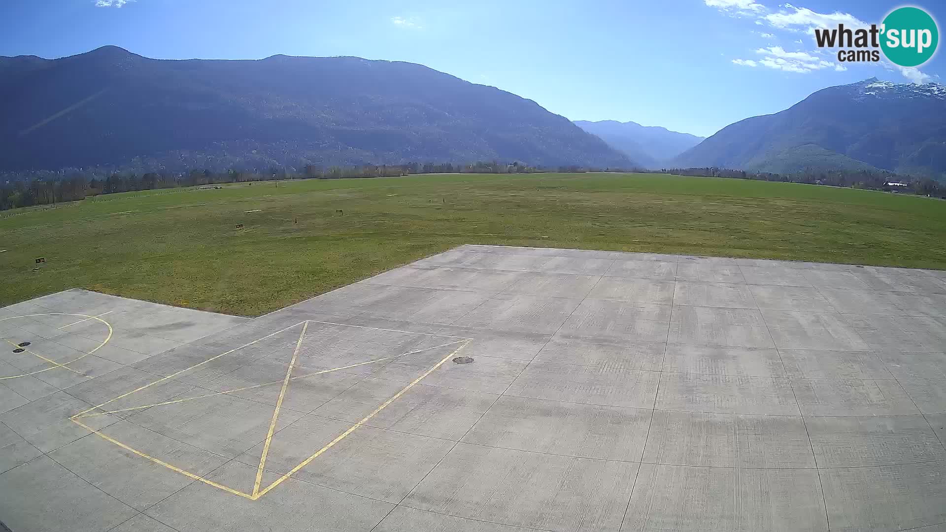 Webcam des Flughafens Bovec – Skydive Bovec