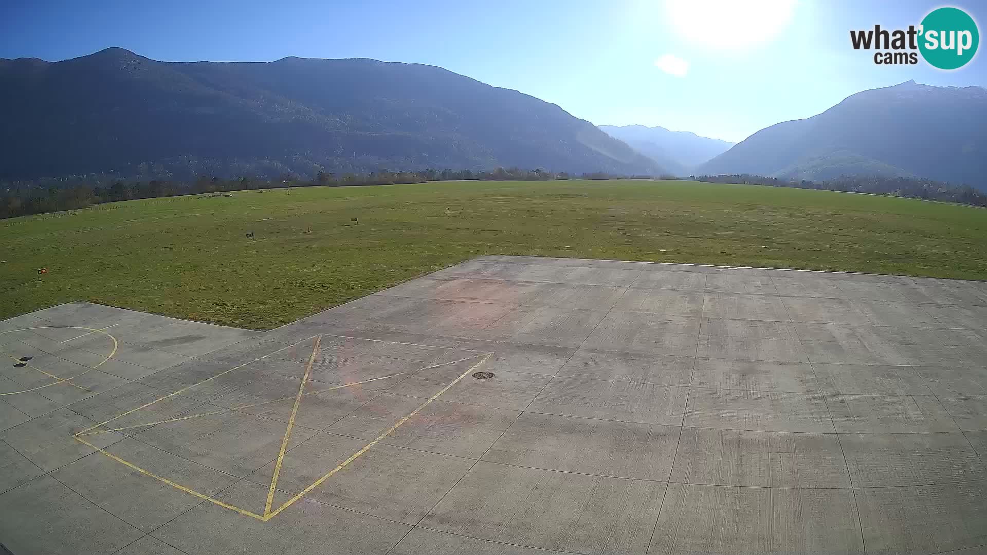 Webcam des Flughafens Bovec – Skydive Bovec