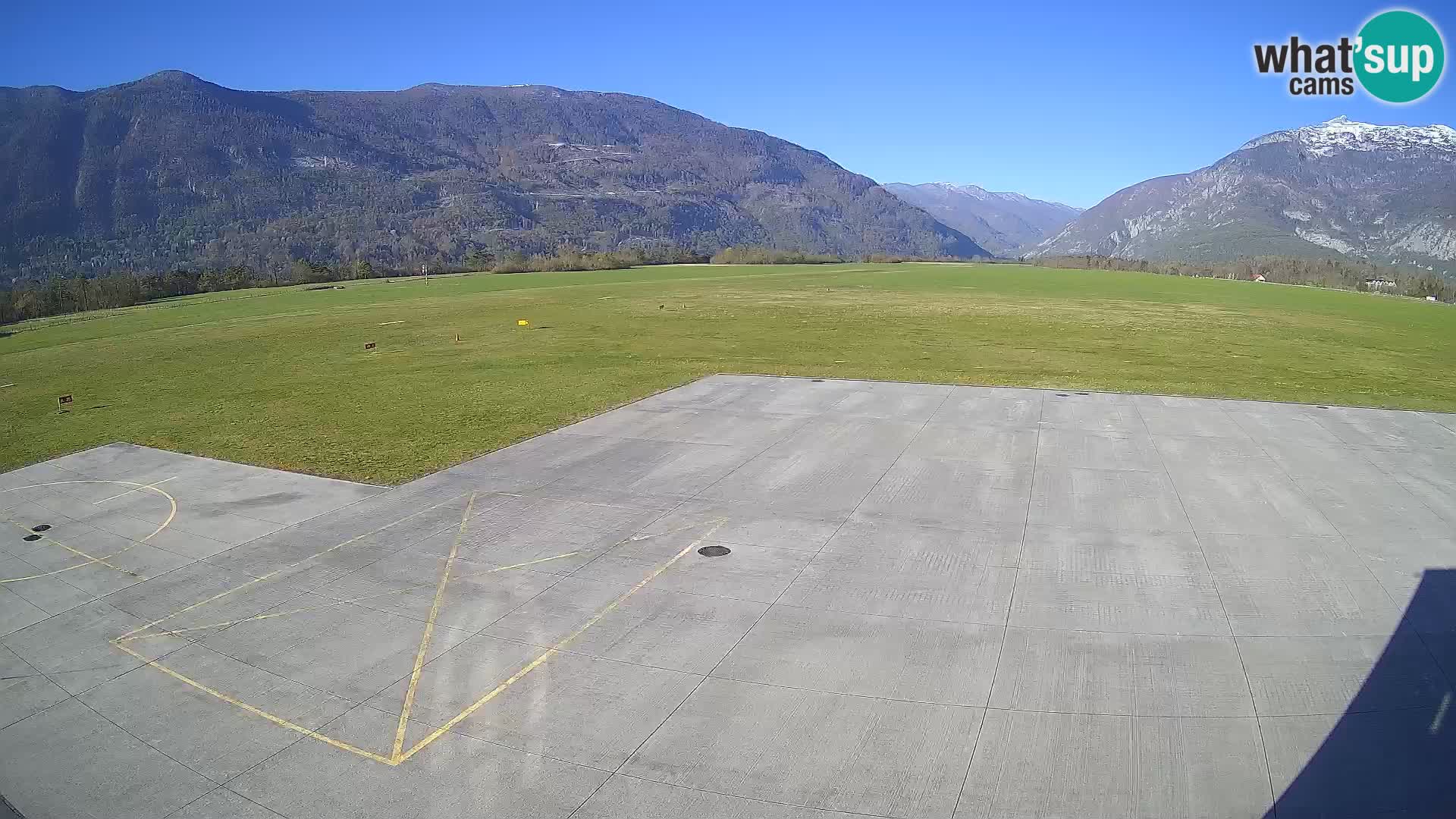 Cámara web del aeropuerto de Bovec – Skydive Bovec