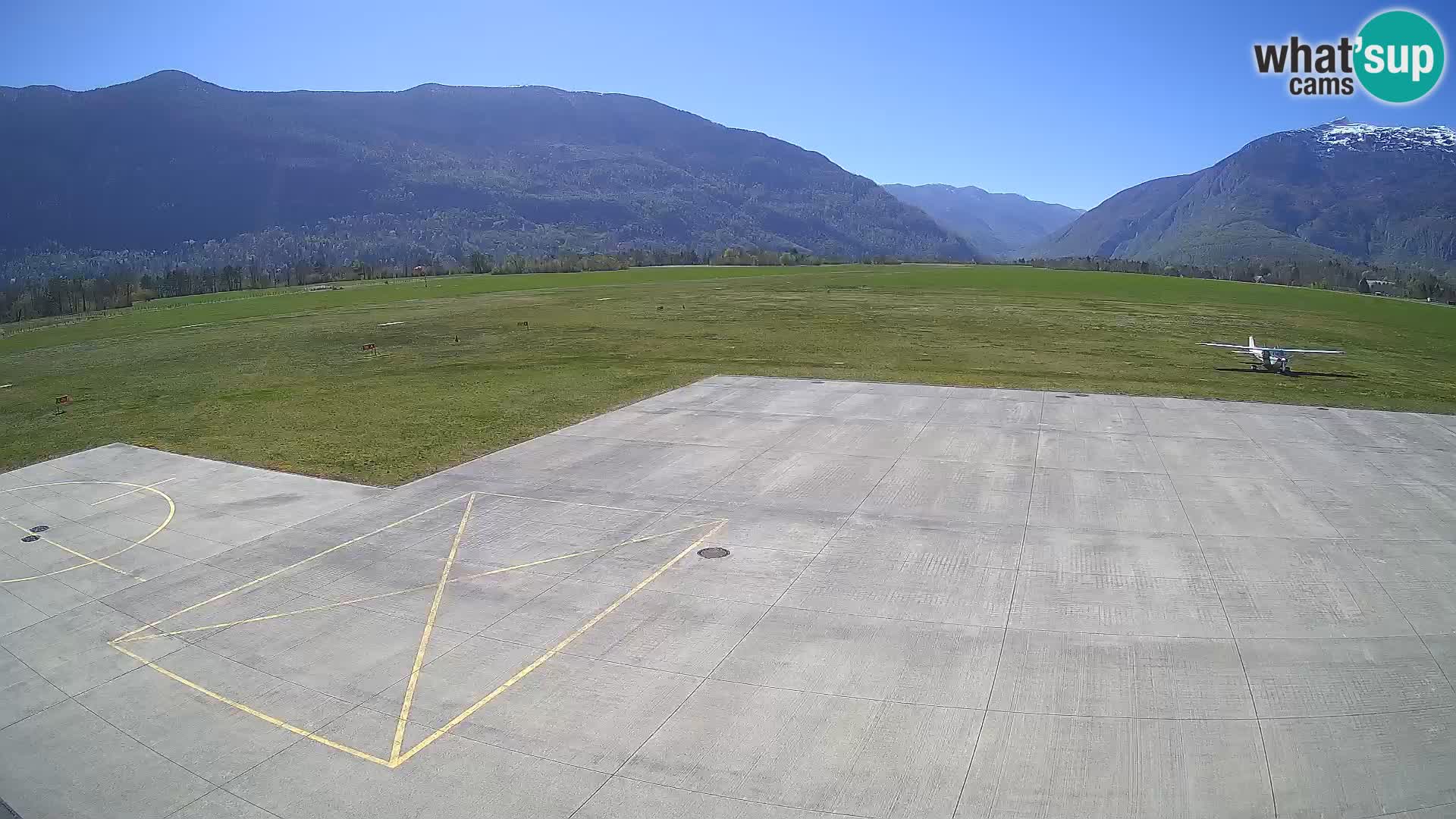 Cámara web del aeropuerto de Bovec – Skydive Bovec