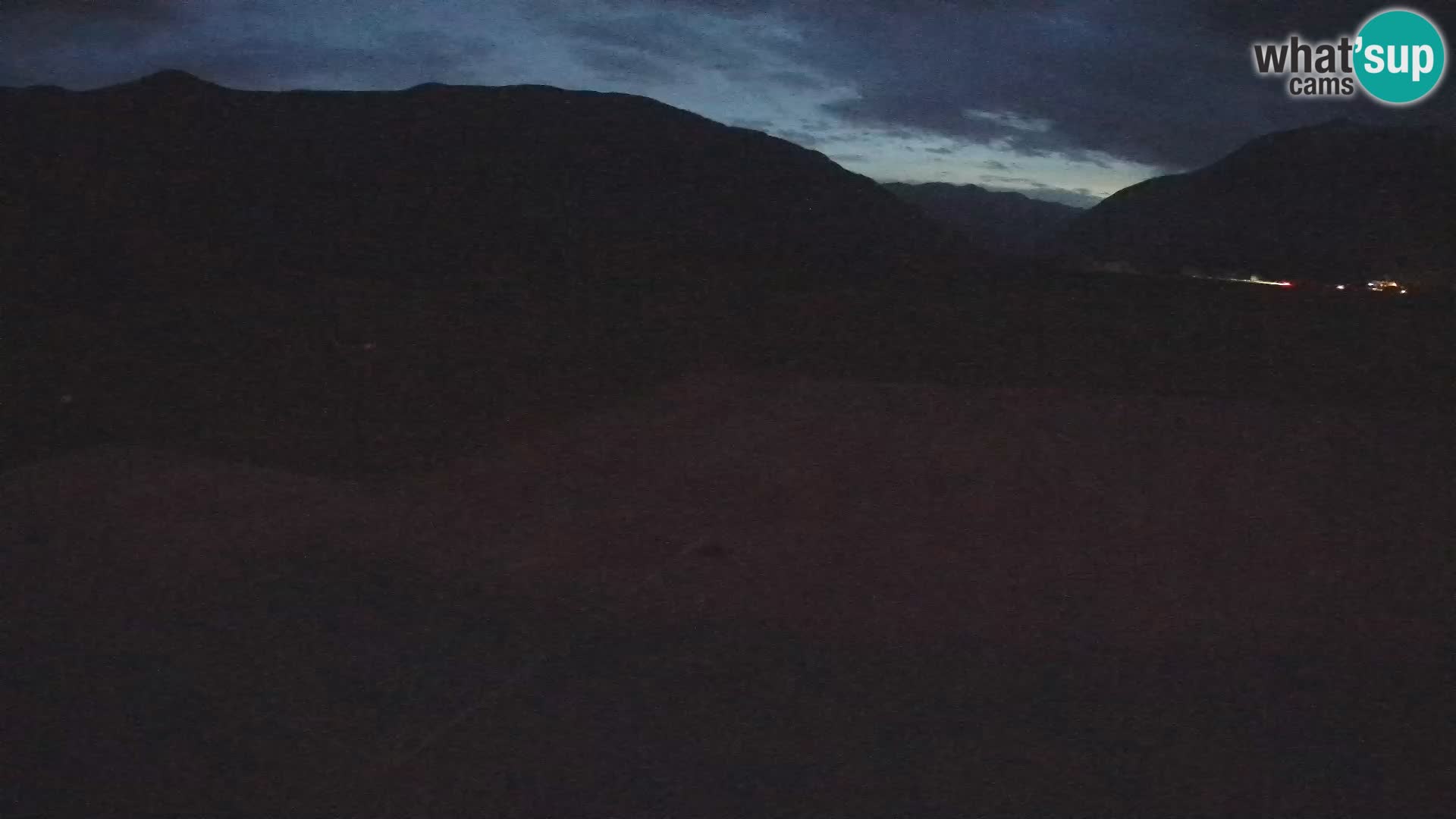 Cámara web del aeropuerto de Bovec – Skydive Bovec