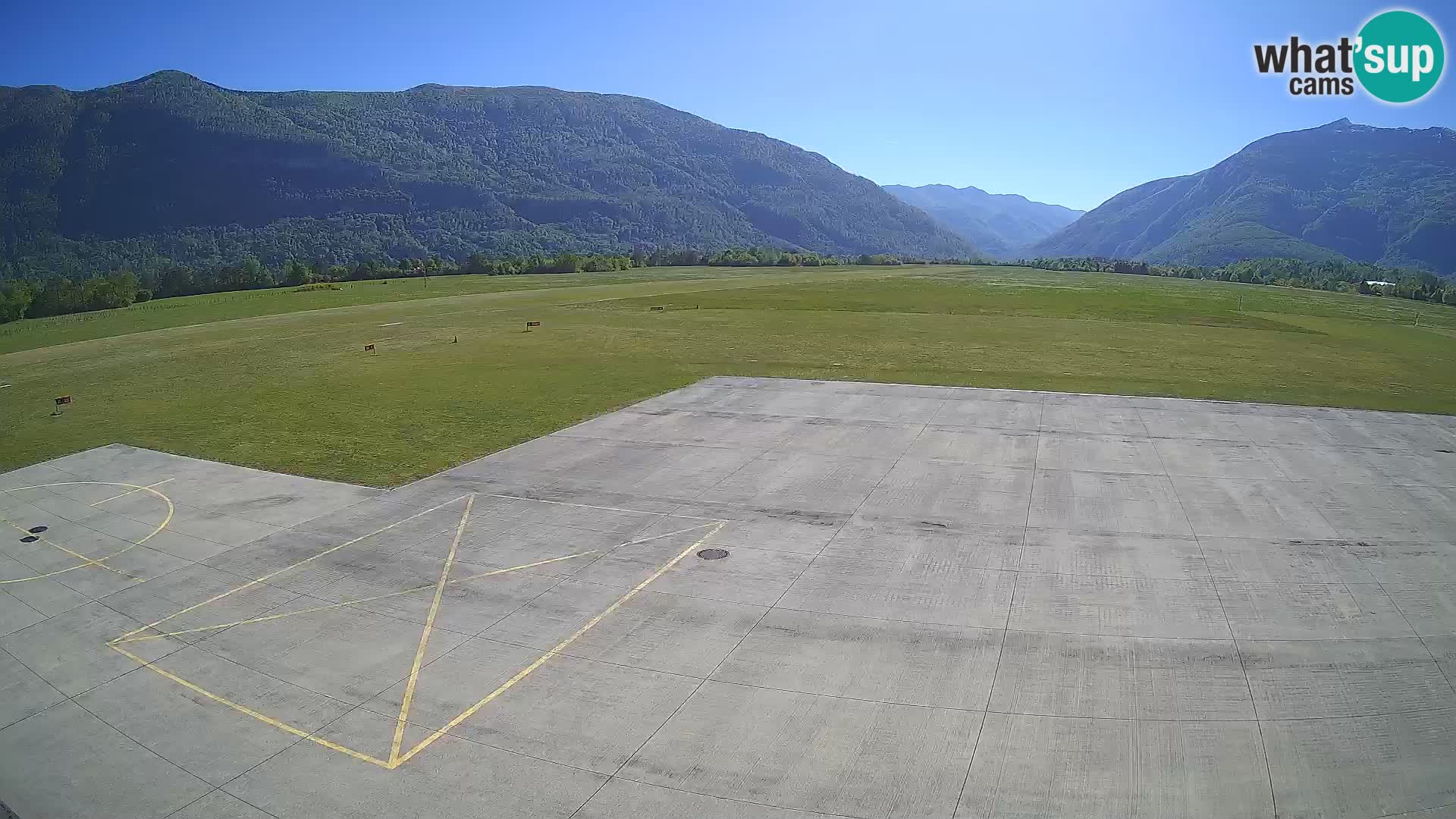 Webcam des Flughafens Bovec – Skydive Bovec