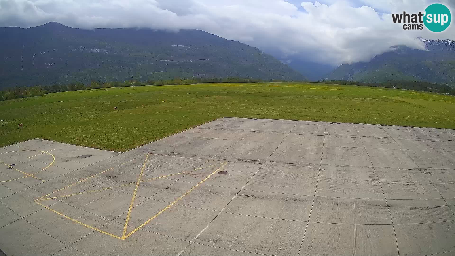 Webcam des Flughafens Bovec – Skydive Bovec