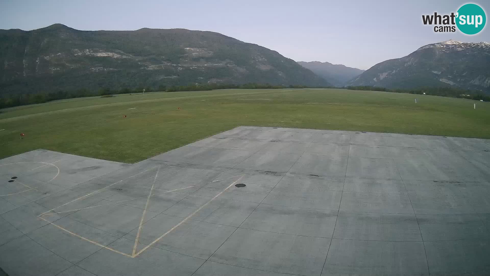 Webcam de l’aéroport de Bovec – Skydive Bovec