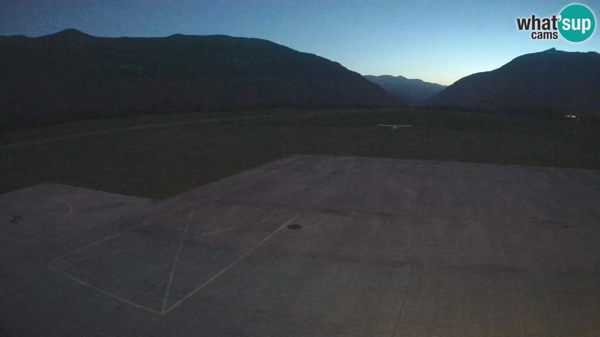 Cámara web del aeropuerto de Bovec – Skydive Bovec