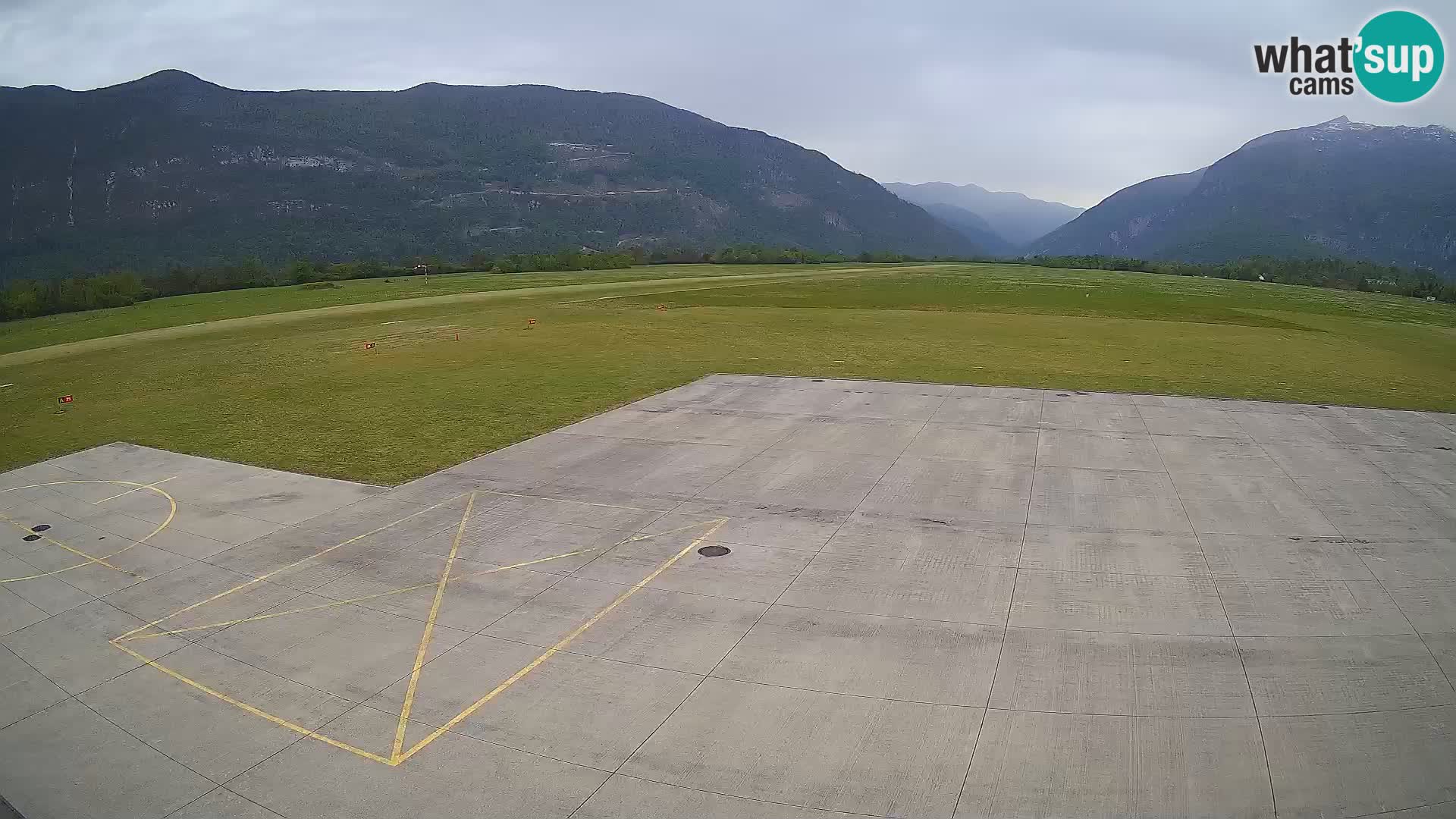 Bovec airport webcam – Skydive Bovec