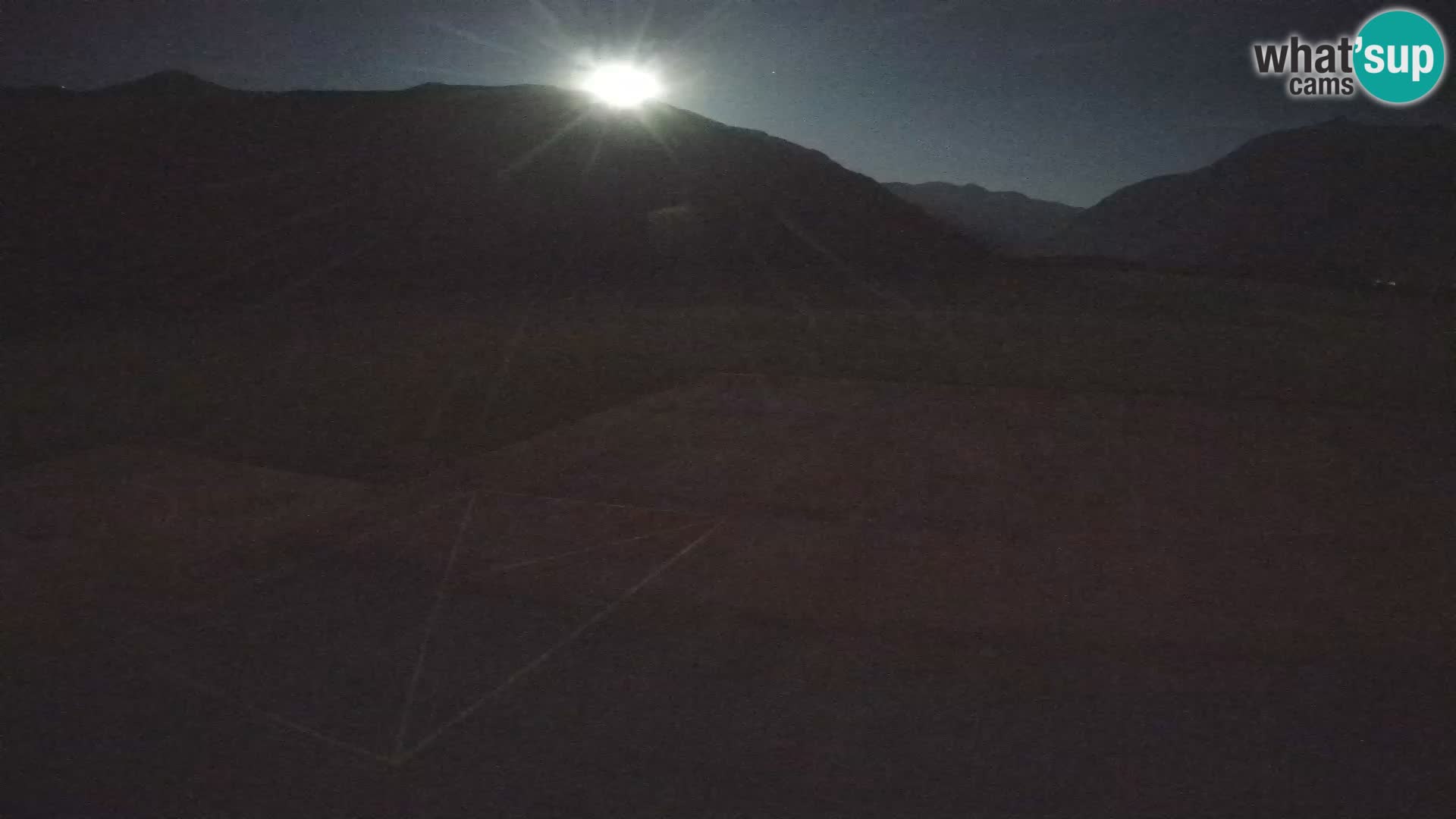 Bovec spletna kamera letališče – Skydive Bovec
