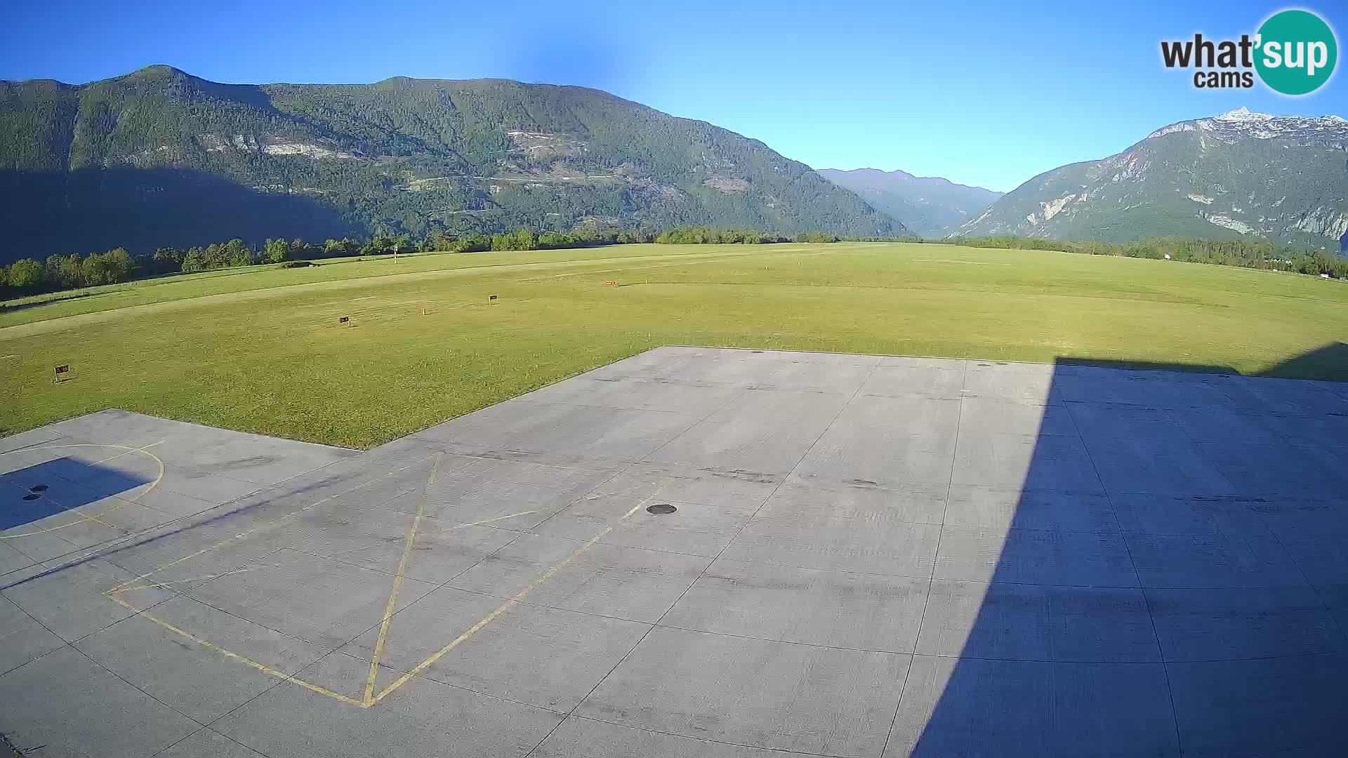 Cámara web del aeropuerto de Bovec – Skydive Bovec