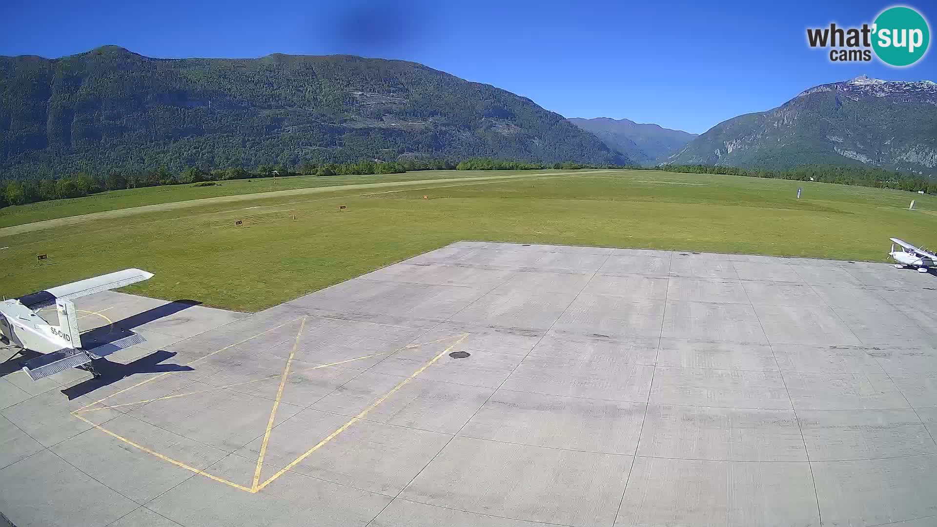 Bovec airport webcam – Skydive Bovec