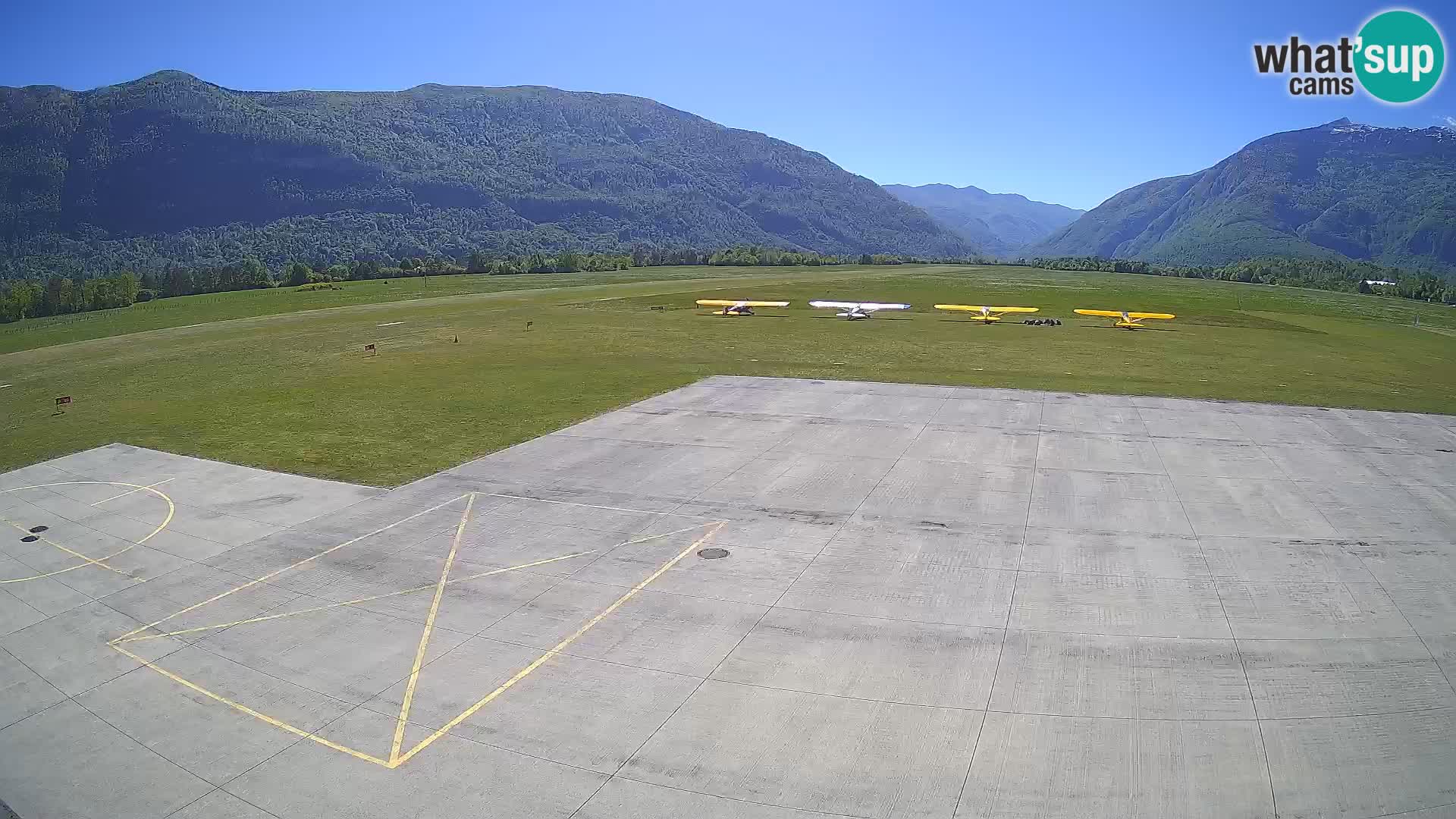 Webcam des Flughafens Bovec – Skydive Bovec