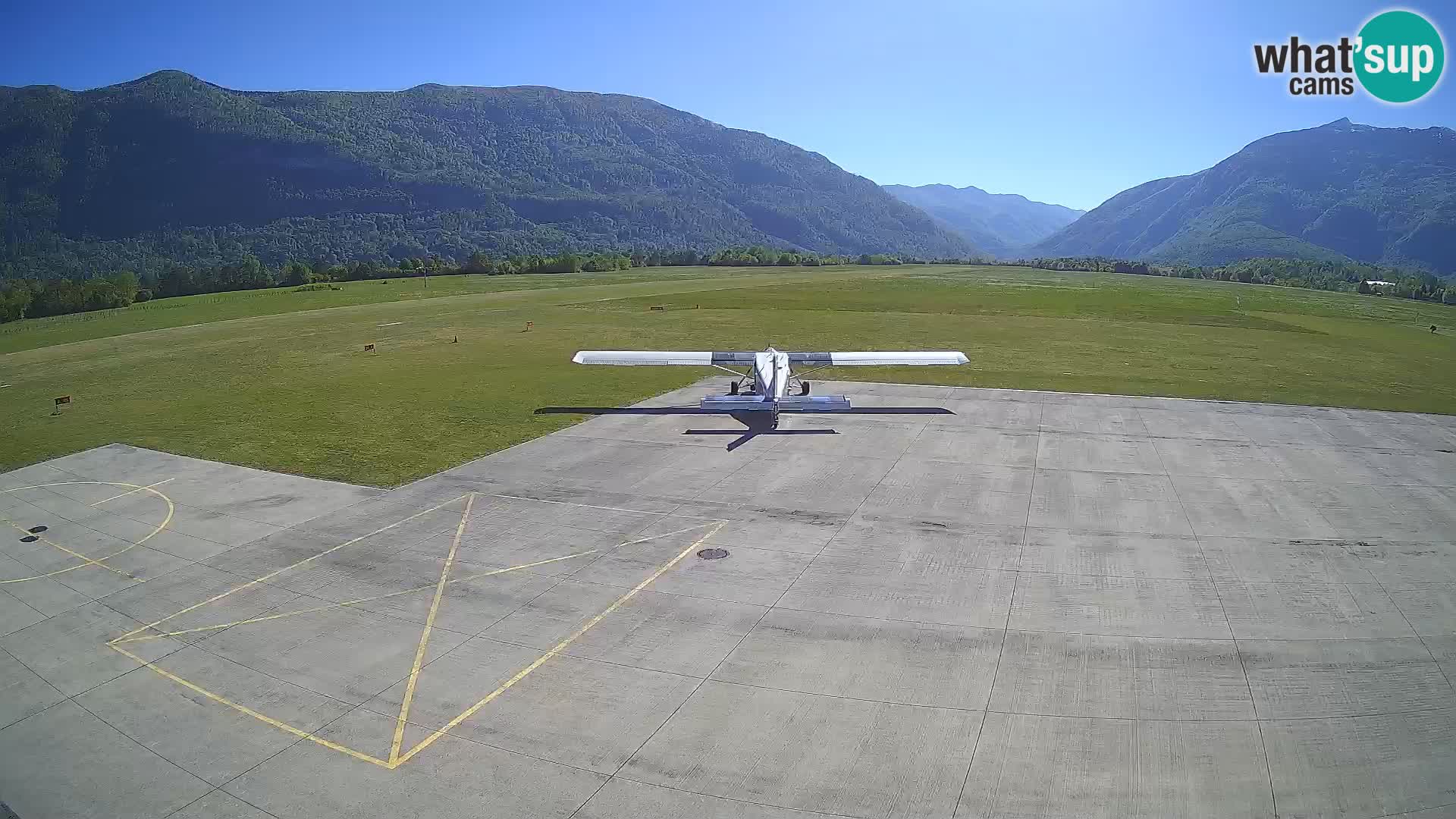 Webcam des Flughafens Bovec – Skydive Bovec