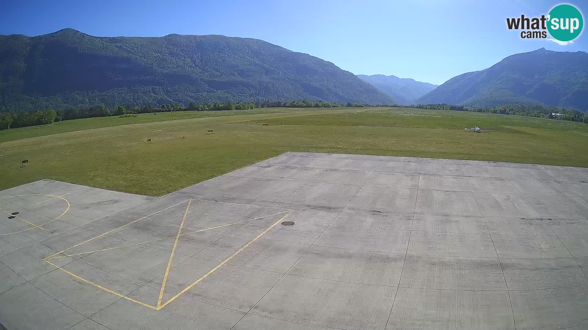 Cámara web del aeropuerto de Bovec – Skydive Bovec