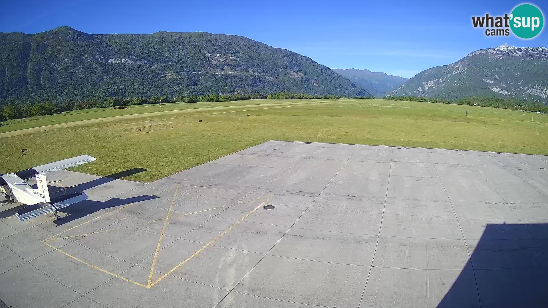 Bovec airport webcam – Skydive Bovec