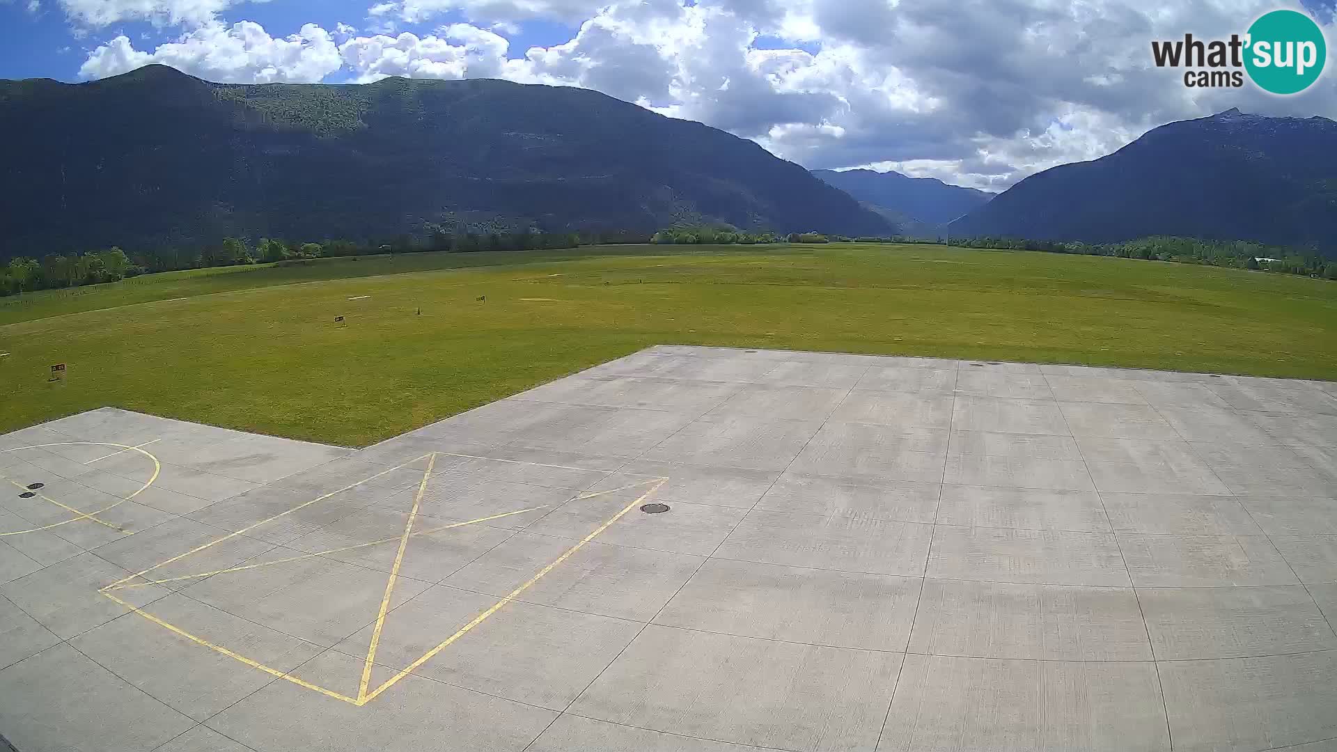 Bovec airport webcam – Skydive Bovec