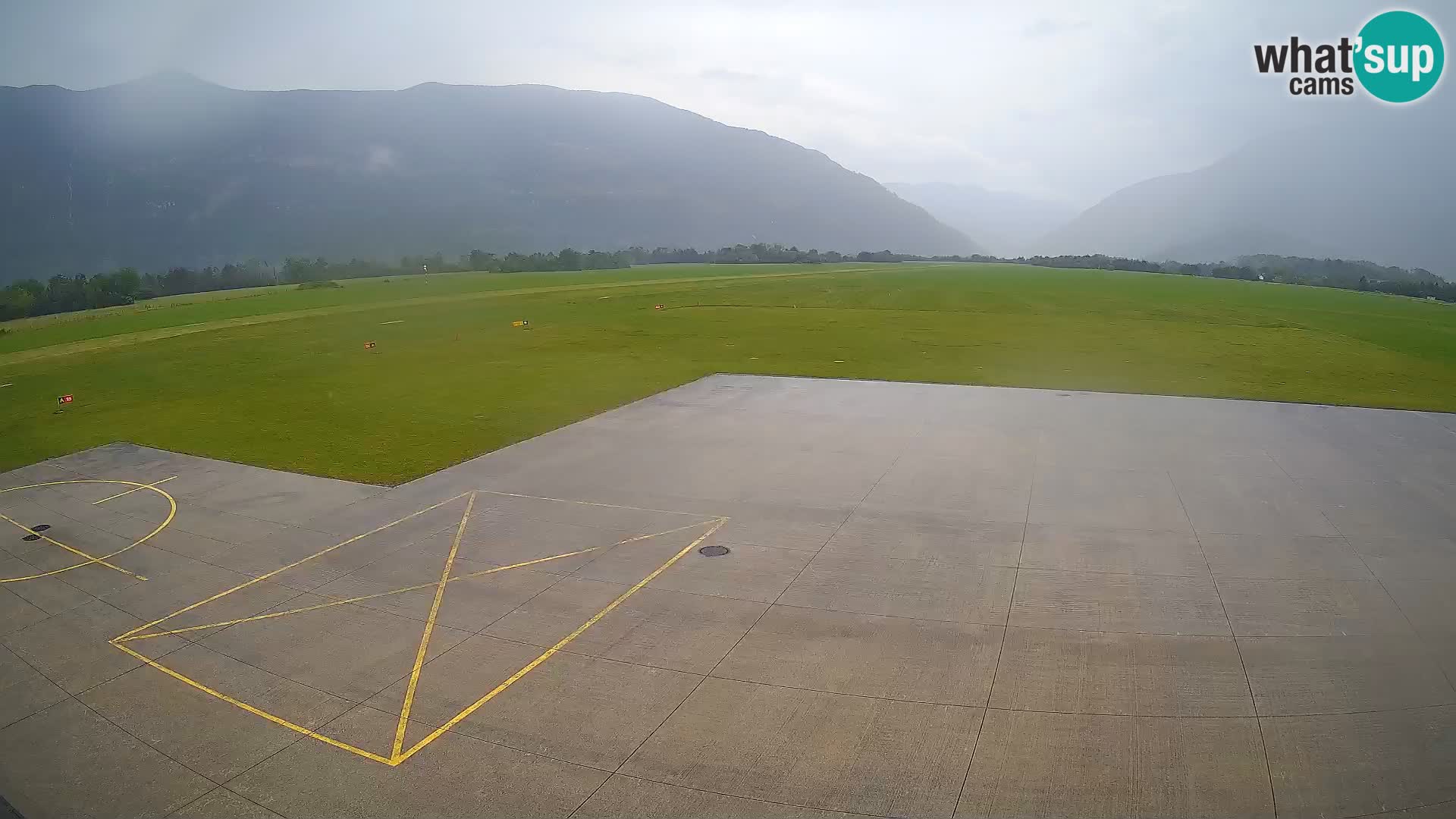 Bovec airport webcam – Skydive Bovec