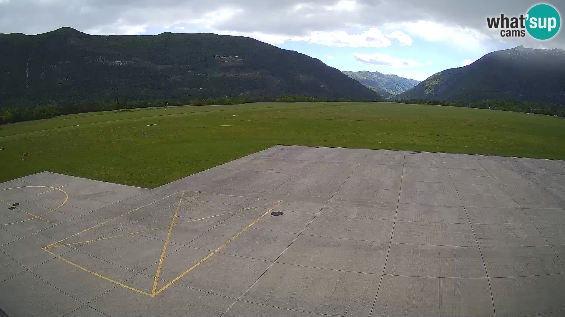 Cámara web del aeropuerto de Bovec – Skydive Bovec