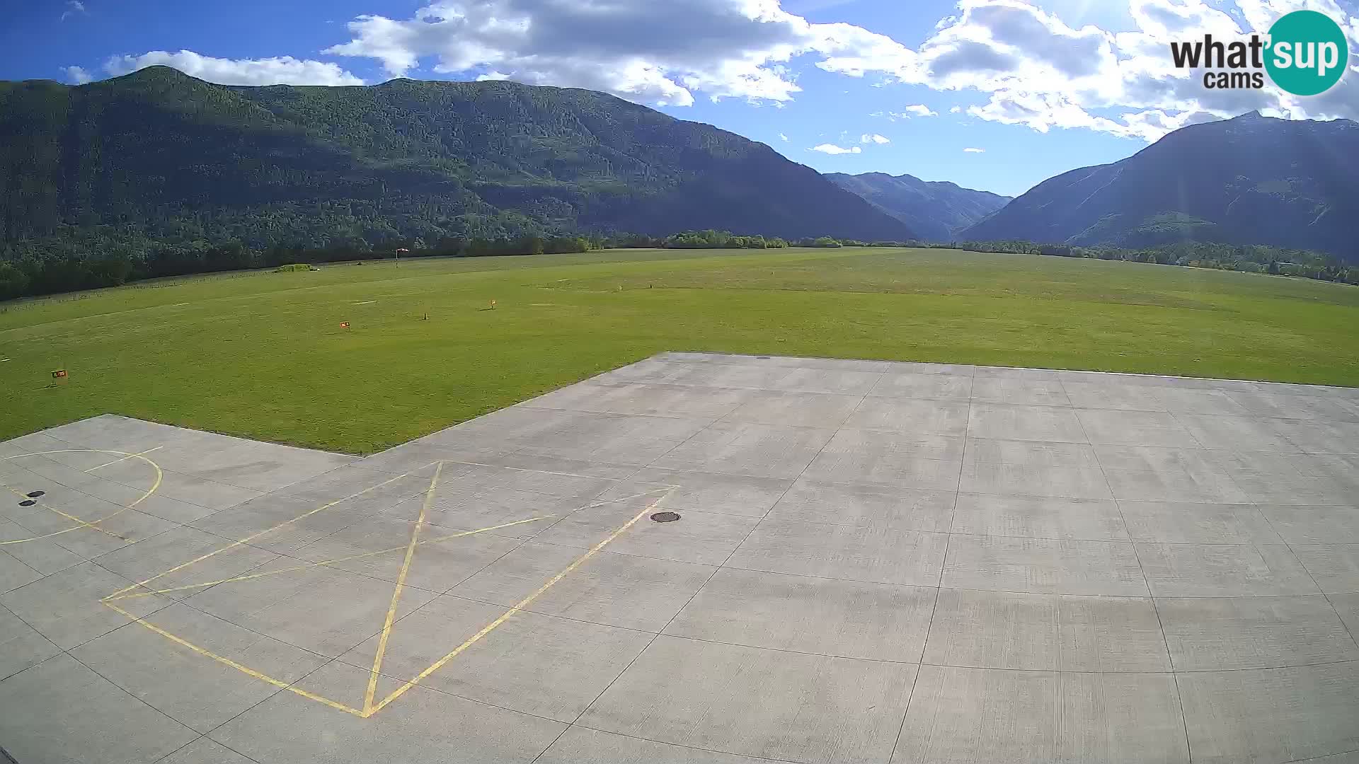 Webcam des Flughafens Bovec – Skydive Bovec