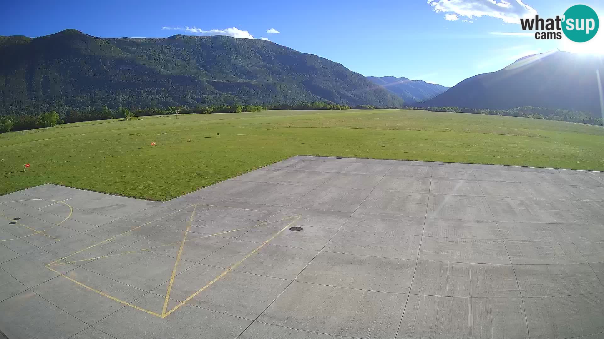 Webcam de l’aéroport de Bovec – Skydive Bovec