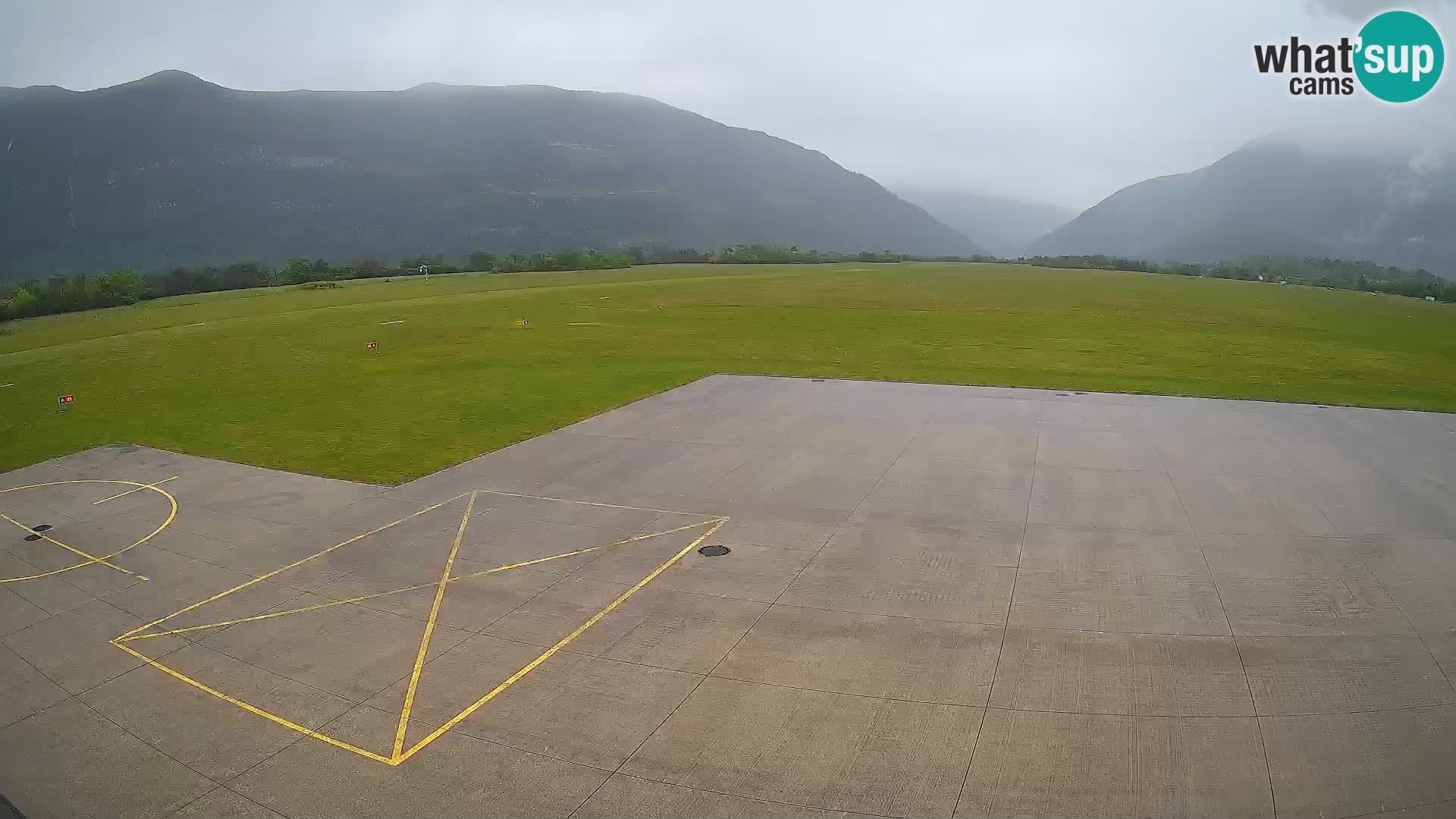 Webcam des Flughafens Bovec – Skydive Bovec