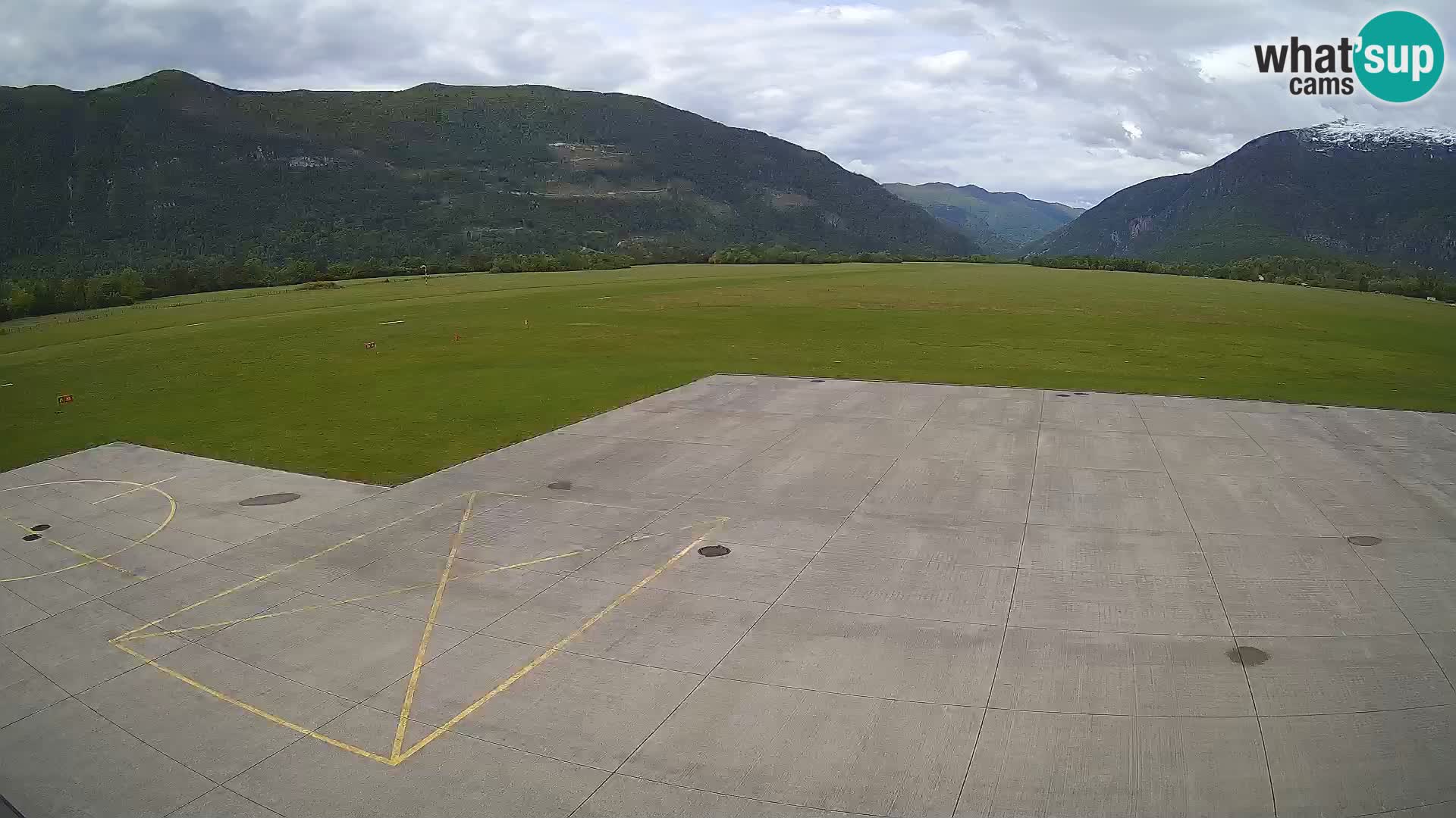 Cámara web del aeropuerto de Bovec – Skydive Bovec