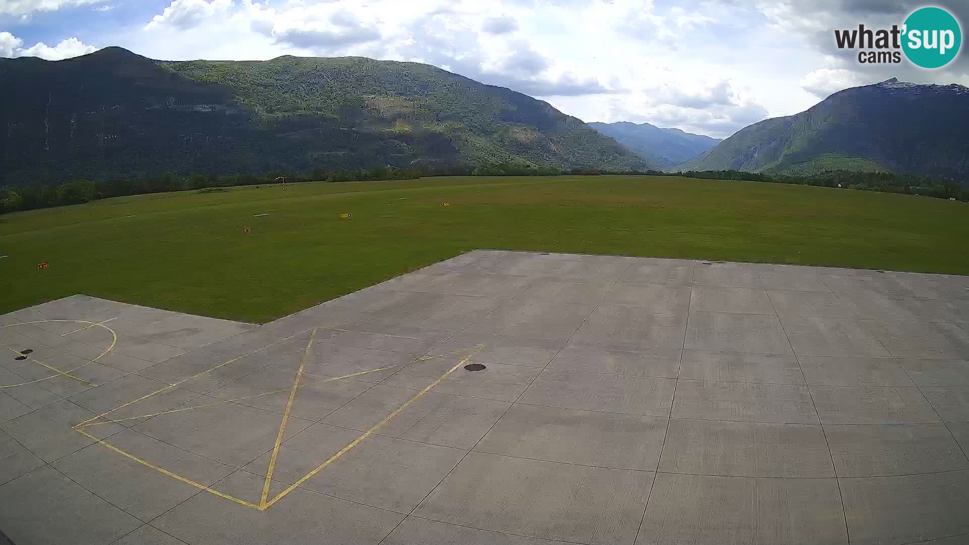 Webcam des Flughafens Bovec – Skydive Bovec