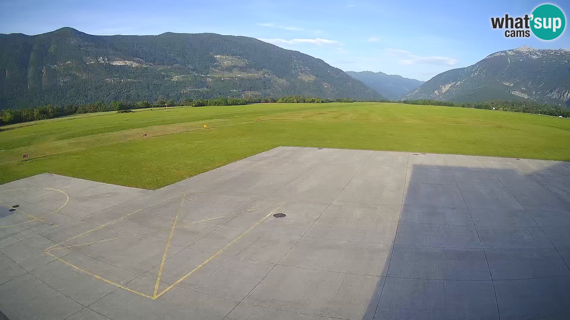 Bovec airport webcam – Skydive Bovec