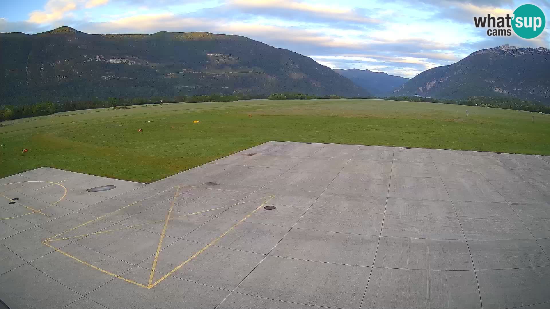 Cámara web del aeropuerto de Bovec – Skydive Bovec