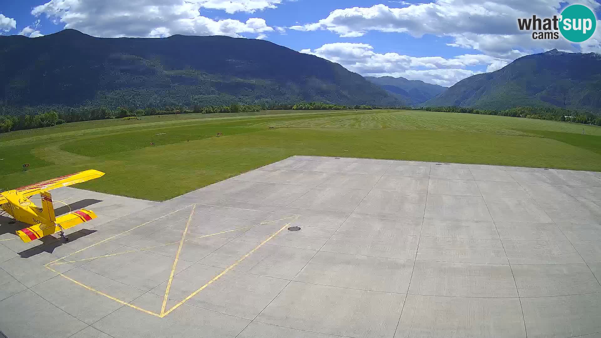 Bovec airport webcam – Skydive Bovec